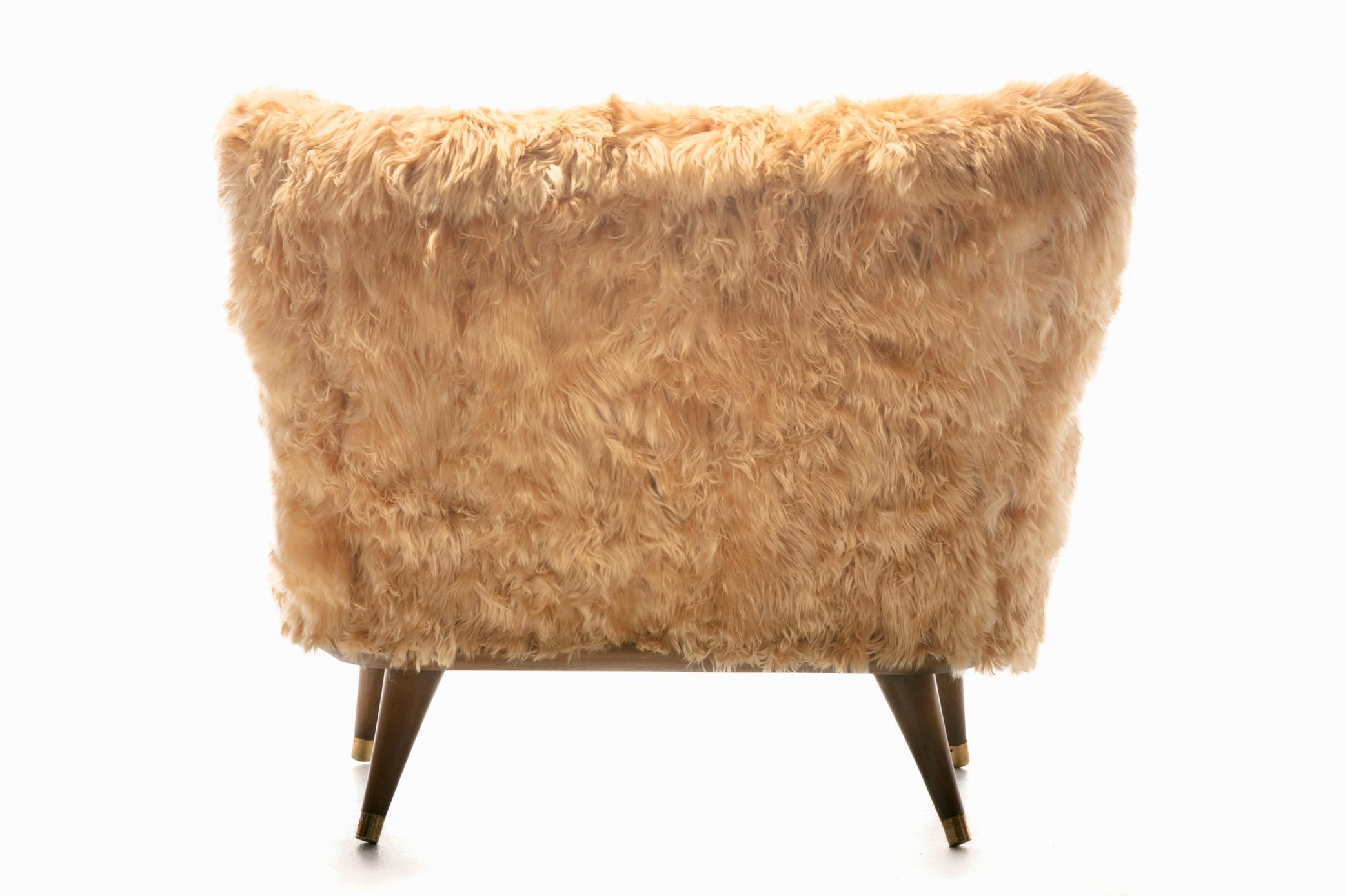 Sillas de salón tipo pantuflas de alpaca peruana, modernas de mediados de siglo en venta 4
