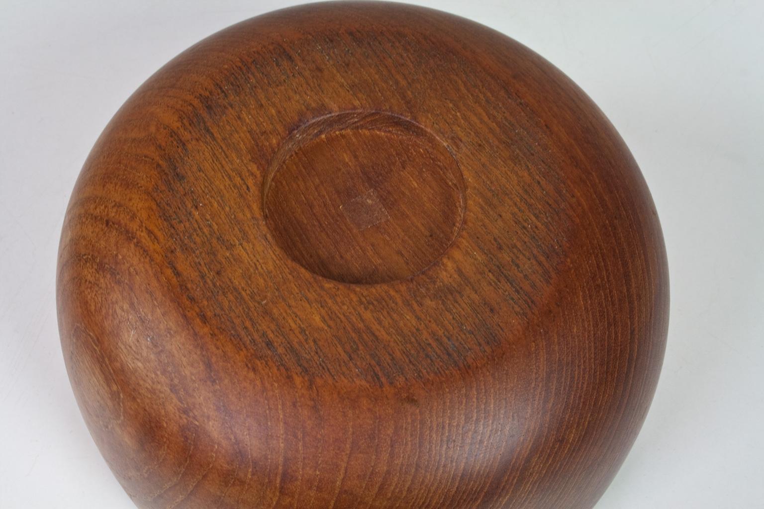 Oiled Mid-Century Modern Large Teak Danish Sculptural and Hand Moulded Bowl, 1960s For Sale