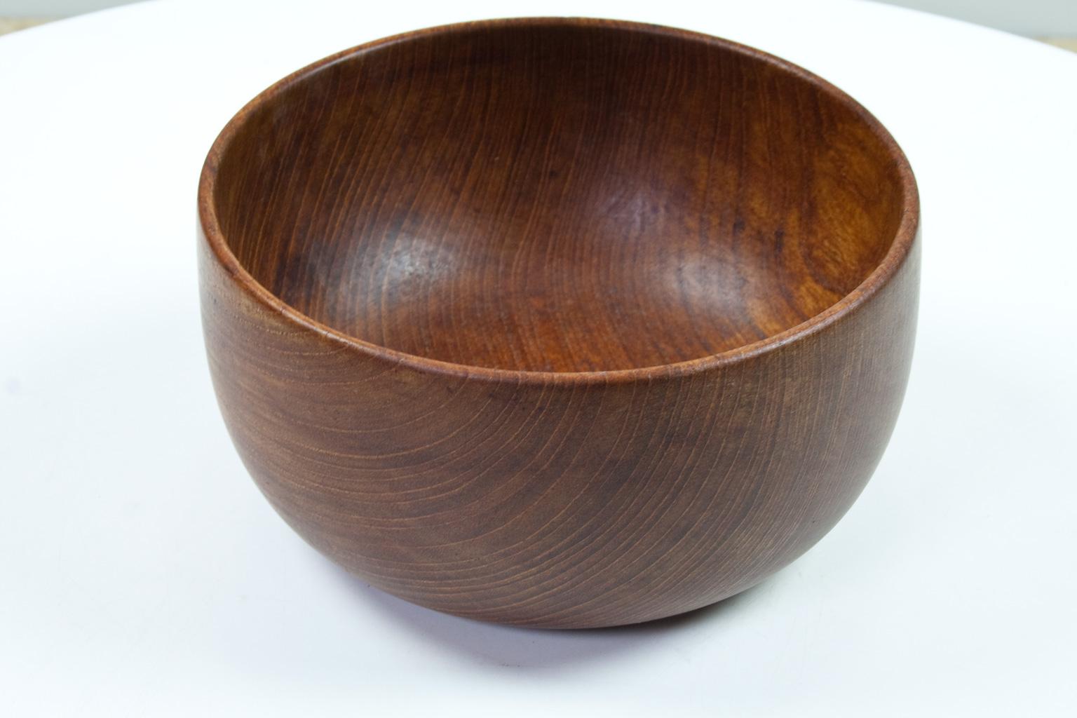 Mid-20th Century Mid-Century Modern Large Teak Danish Sculptural and Hand Moulded Bowl, 1960s For Sale