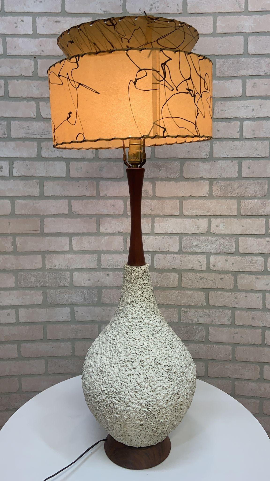 Mid Century-Modern Large Teak Popcorn Base Table Lamps - Pair In Good Condition For Sale In Chicago, IL