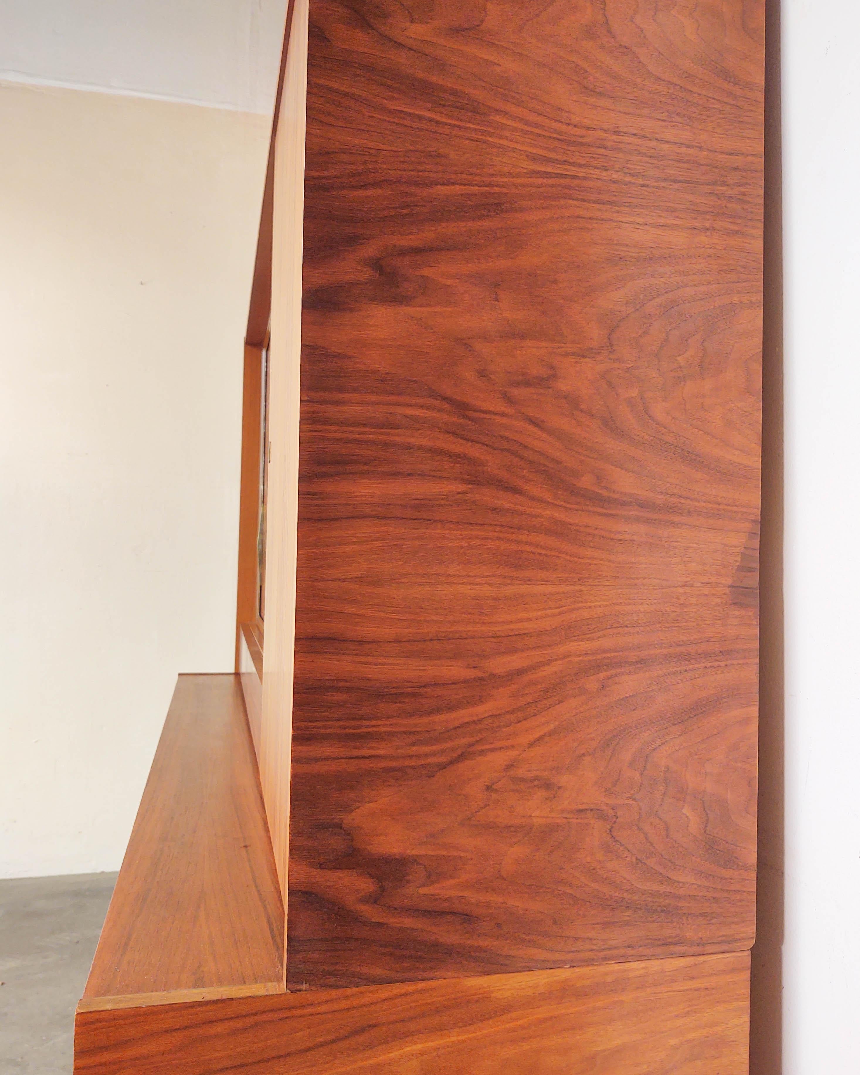 Mid-Century Modern Large Walnut Wall Unit Cabinet Hutch by Munker-Modell 6
