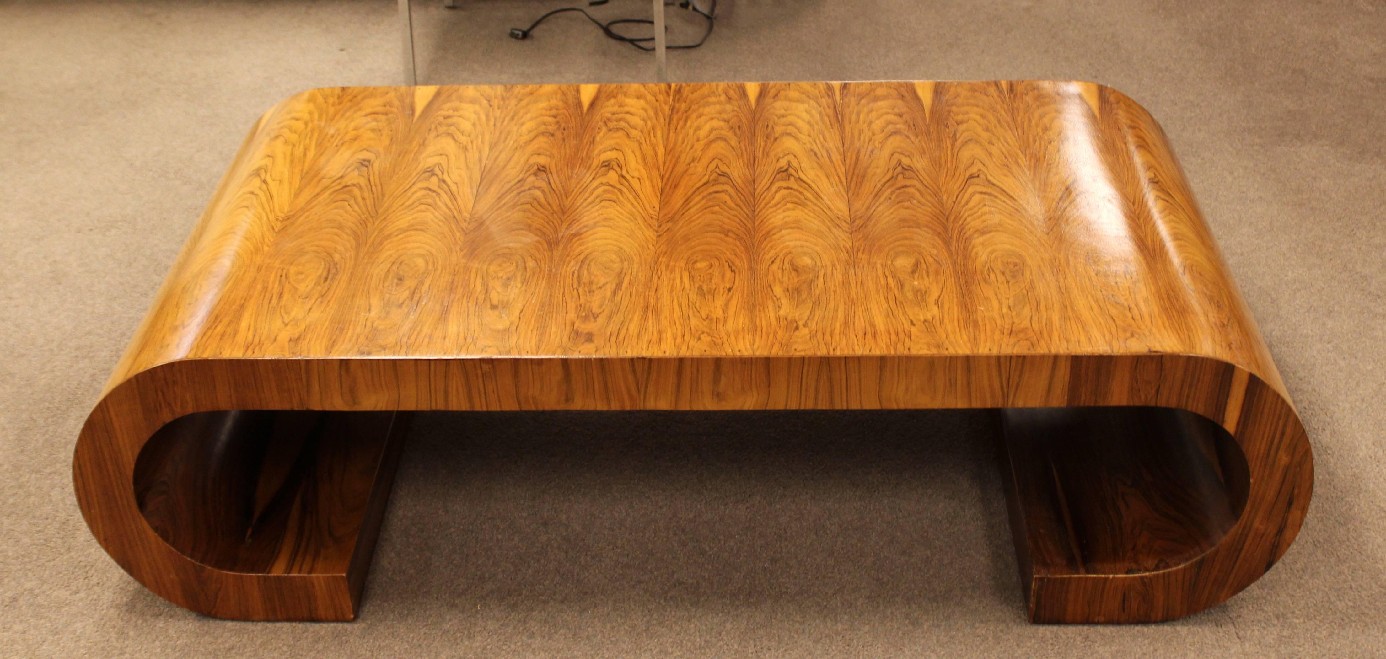 American Mid-Century Modern Large Wooden Scroll Coffee Table Baughman Style, 1960s