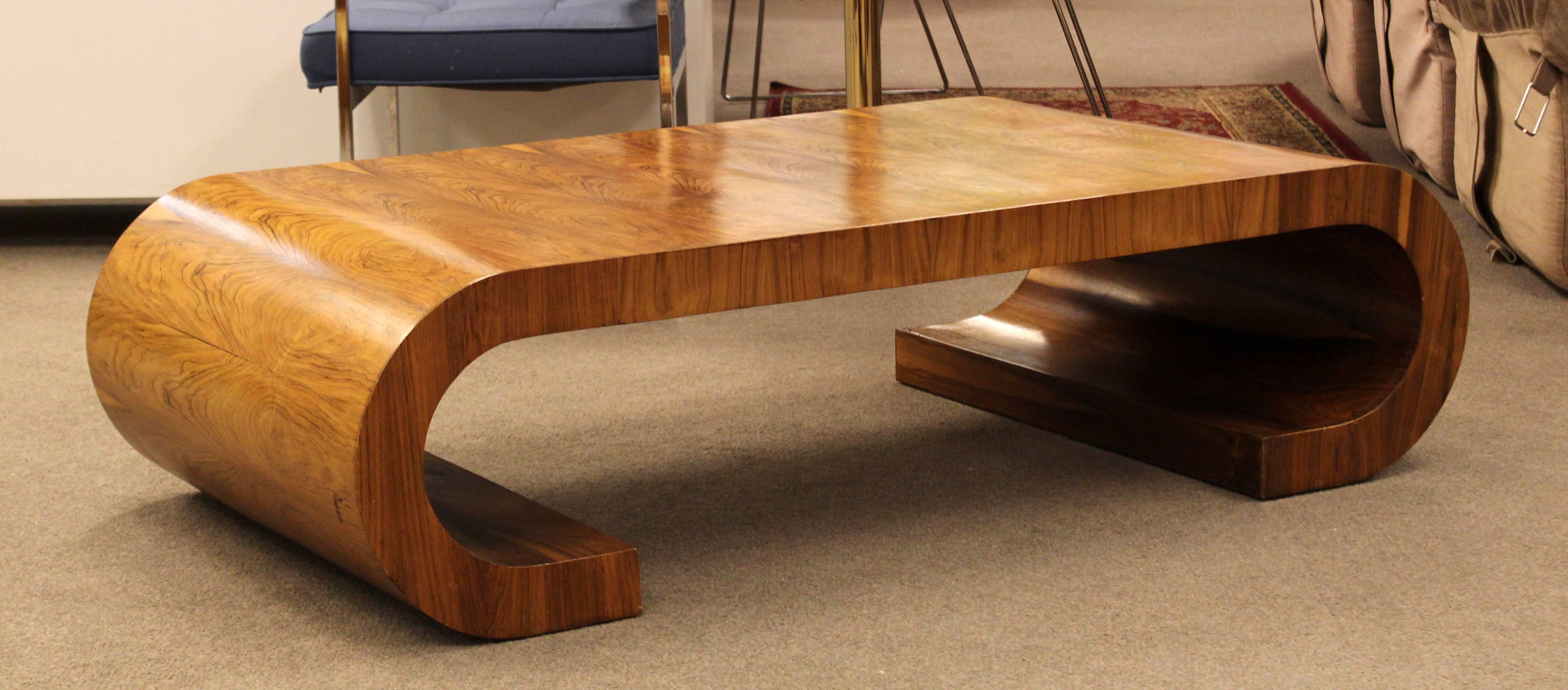 Mid-Century Modern Large Wooden Scroll Coffee Table Baughman Style, 1960s In Good Condition In Keego Harbor, MI
