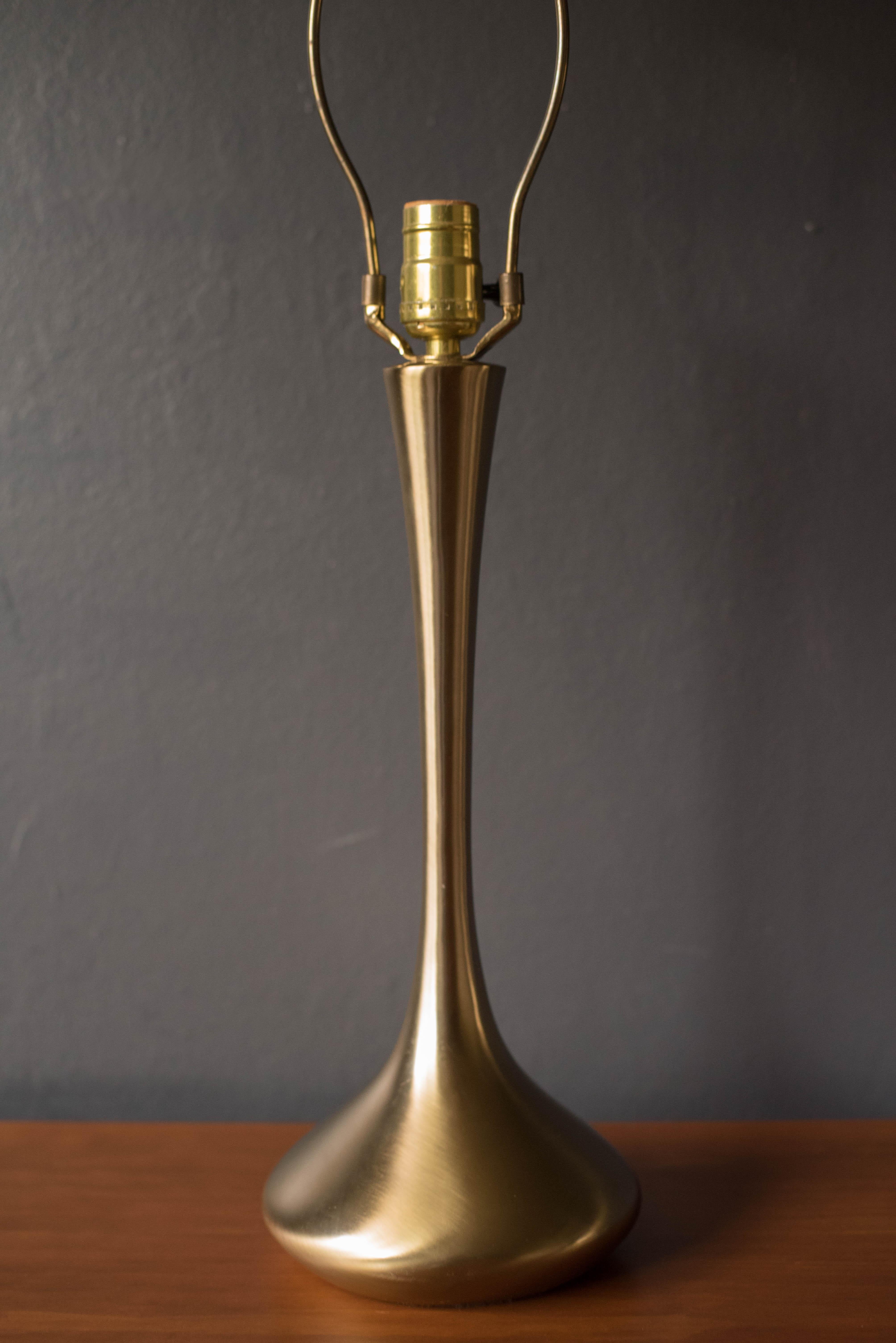 Mid Century Modern Laurel Brass Accent Lamp In Good Condition In San Jose, CA