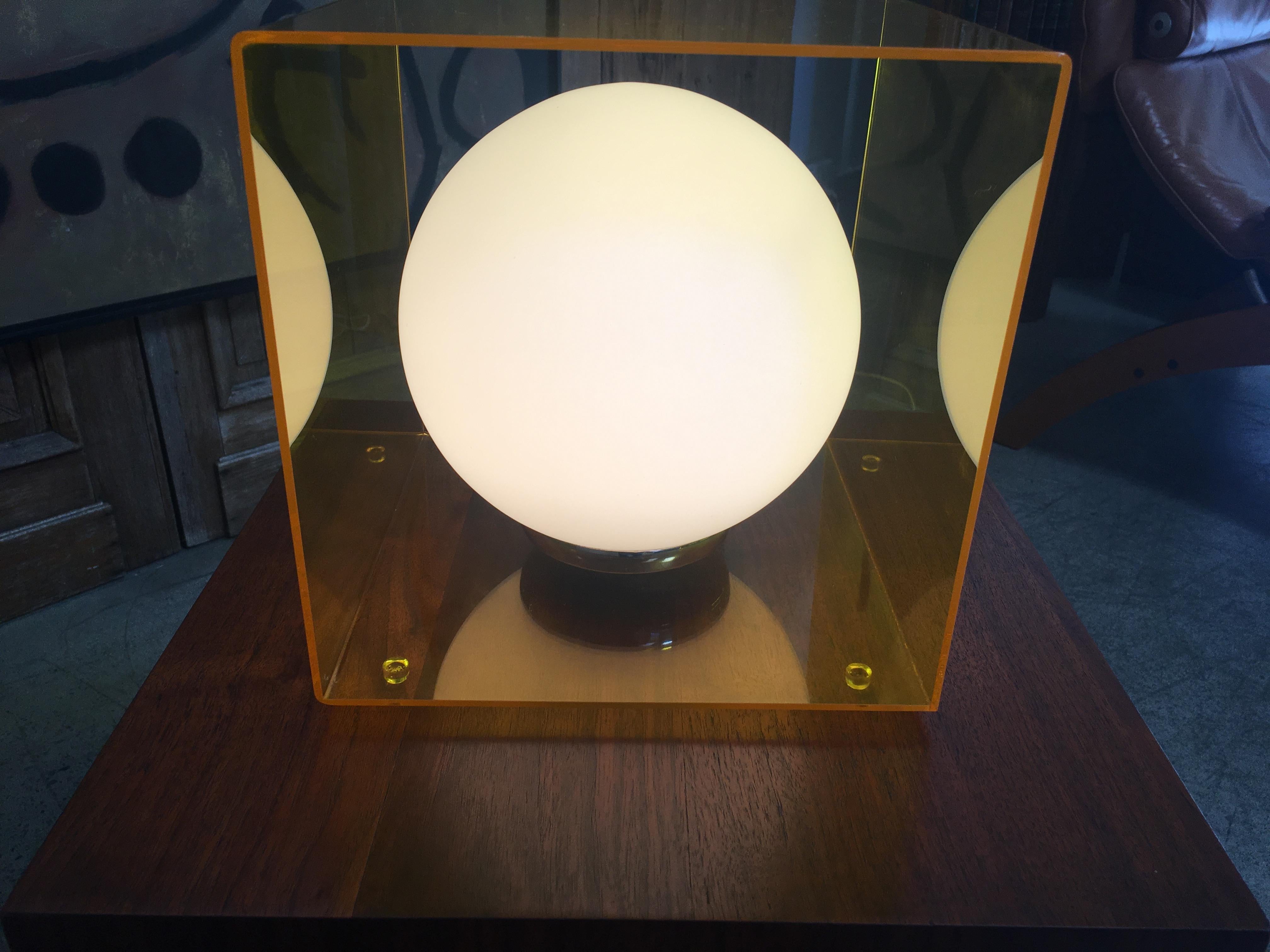 Glass Mid-Century Modern Laurel Lamp in a Yellow Lucite Cube