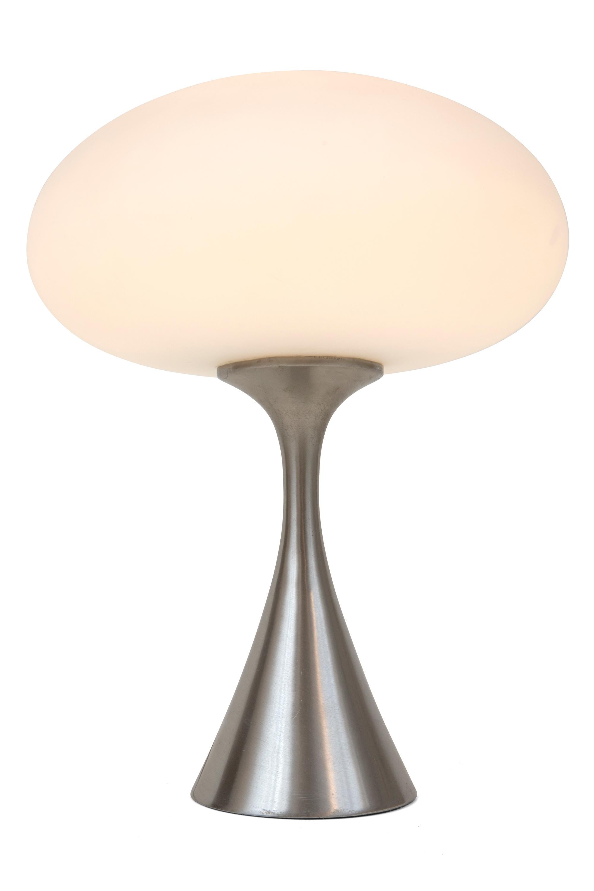 laurel mushroom table lamp