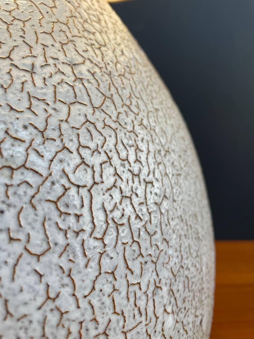 Mid-Century Modern Lava Glaze Ceramic Table Lamp For Sale 6