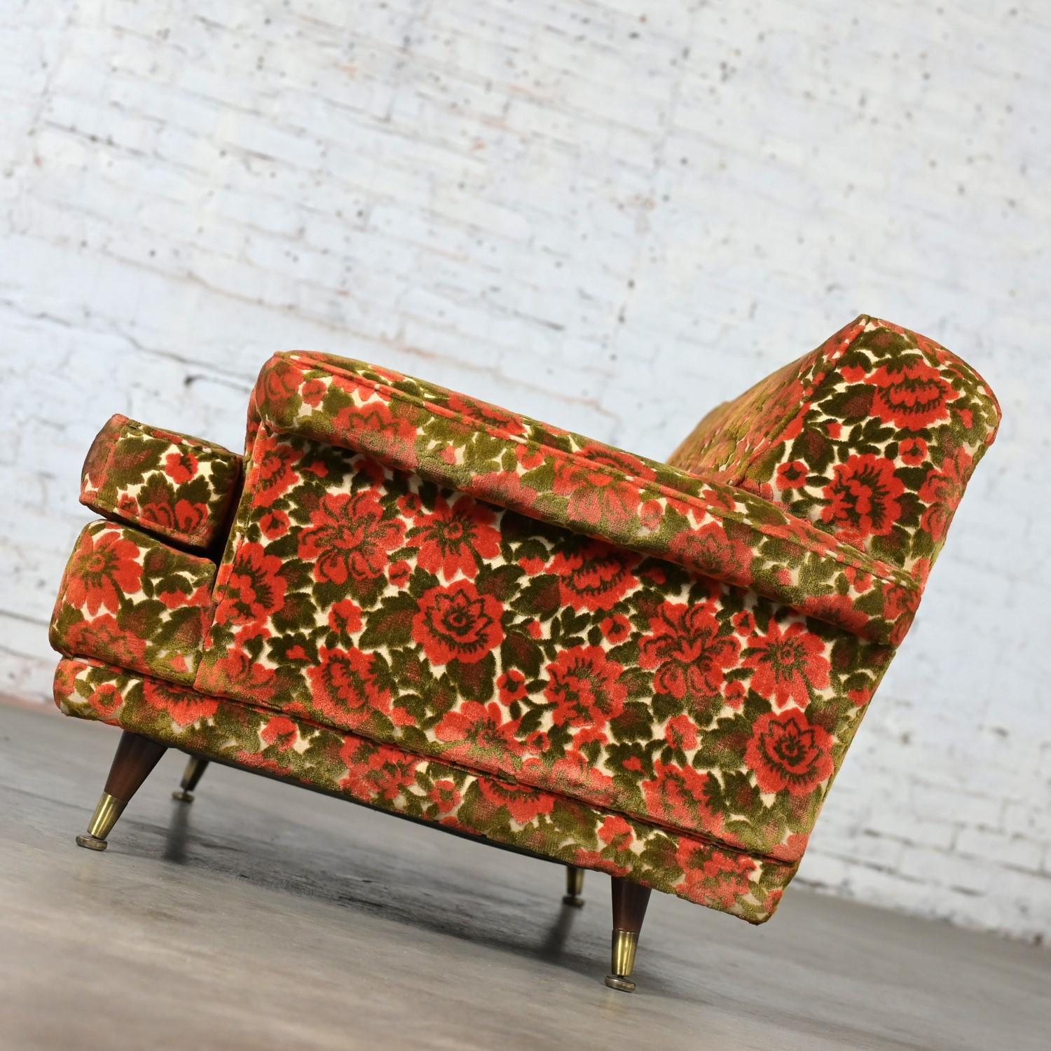 Mid Century Modern Lawson Style Loveseat Textured Orange & Green Floral Fabric In Good Condition In Topeka, KS
