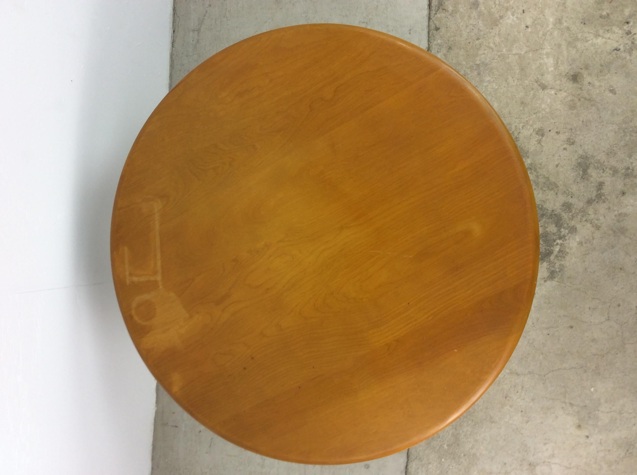 Mid Century Modern Lazy Susan Coffee Table by Heywood Wakefield For Sale 5