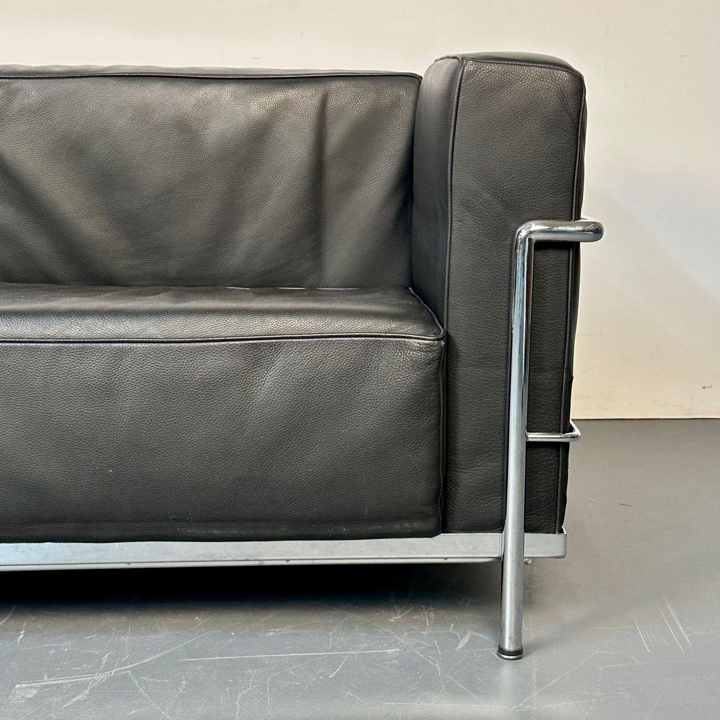 Mid-Century Modern LC2 Sofa by Le Corbusier, Black Leather, Two Seater, Perriand 2
