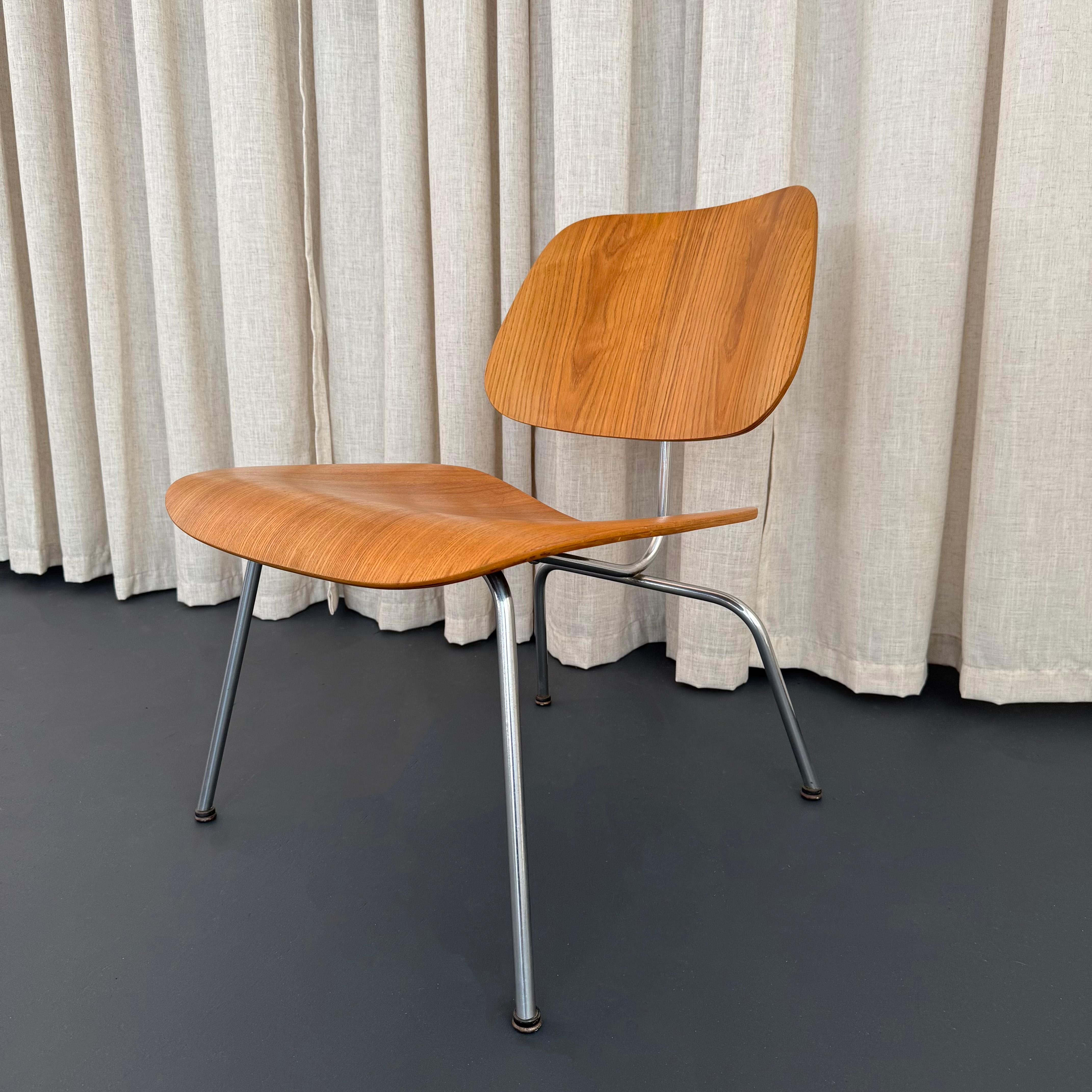 Silla moderna de mediados de siglo LCM de Charles and Ray Eames, Herman Miller Estadounidense en venta