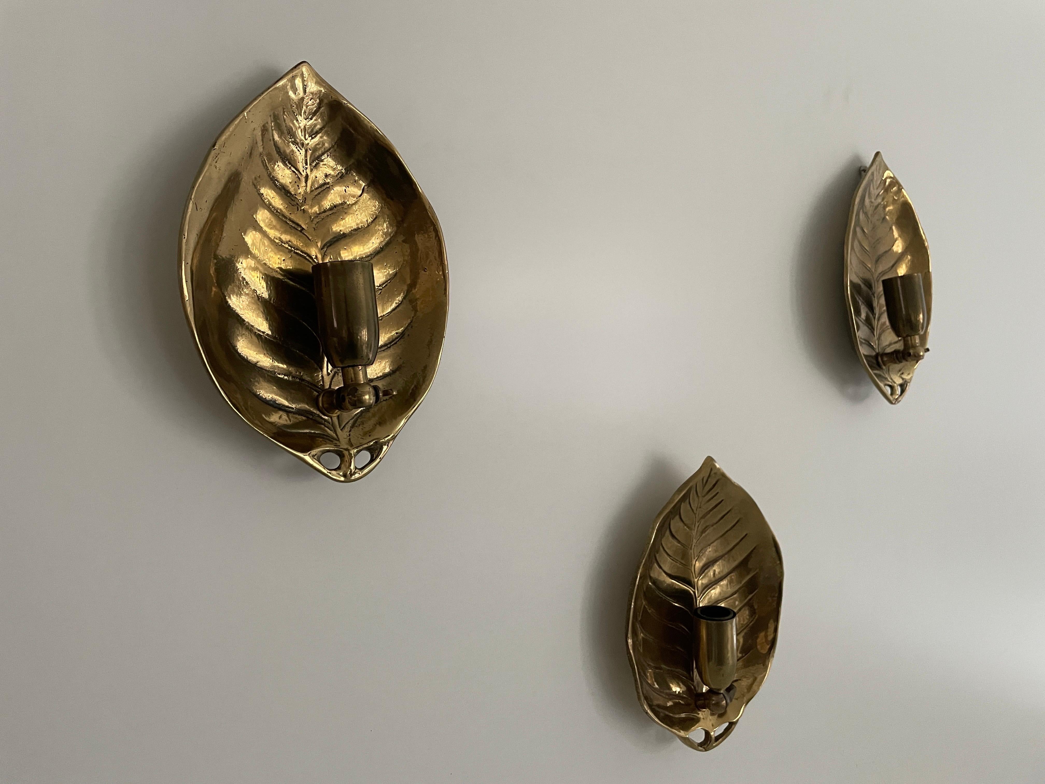 Mid-Century Modern Mid-century Modern Leaf Design Heavy Brass Set of 3 Sconces, 1960s, Germany For Sale