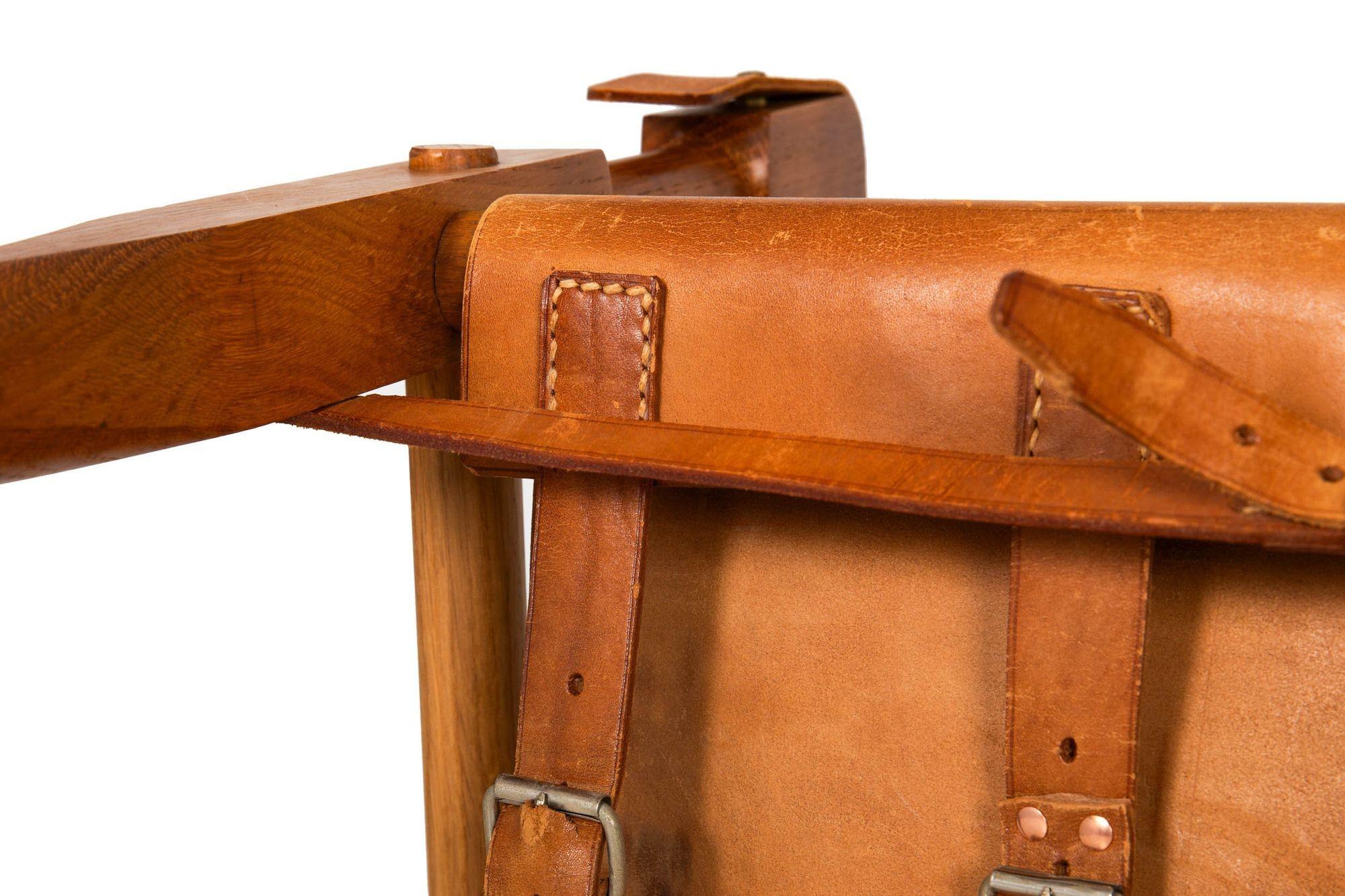 Mid-Century Modern Leather and Oak 