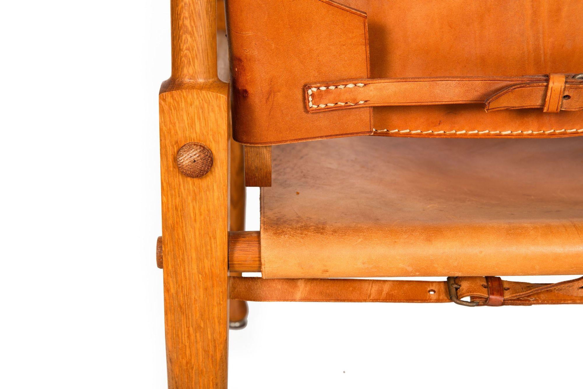 Mid-Century Modern Leather and Oak 