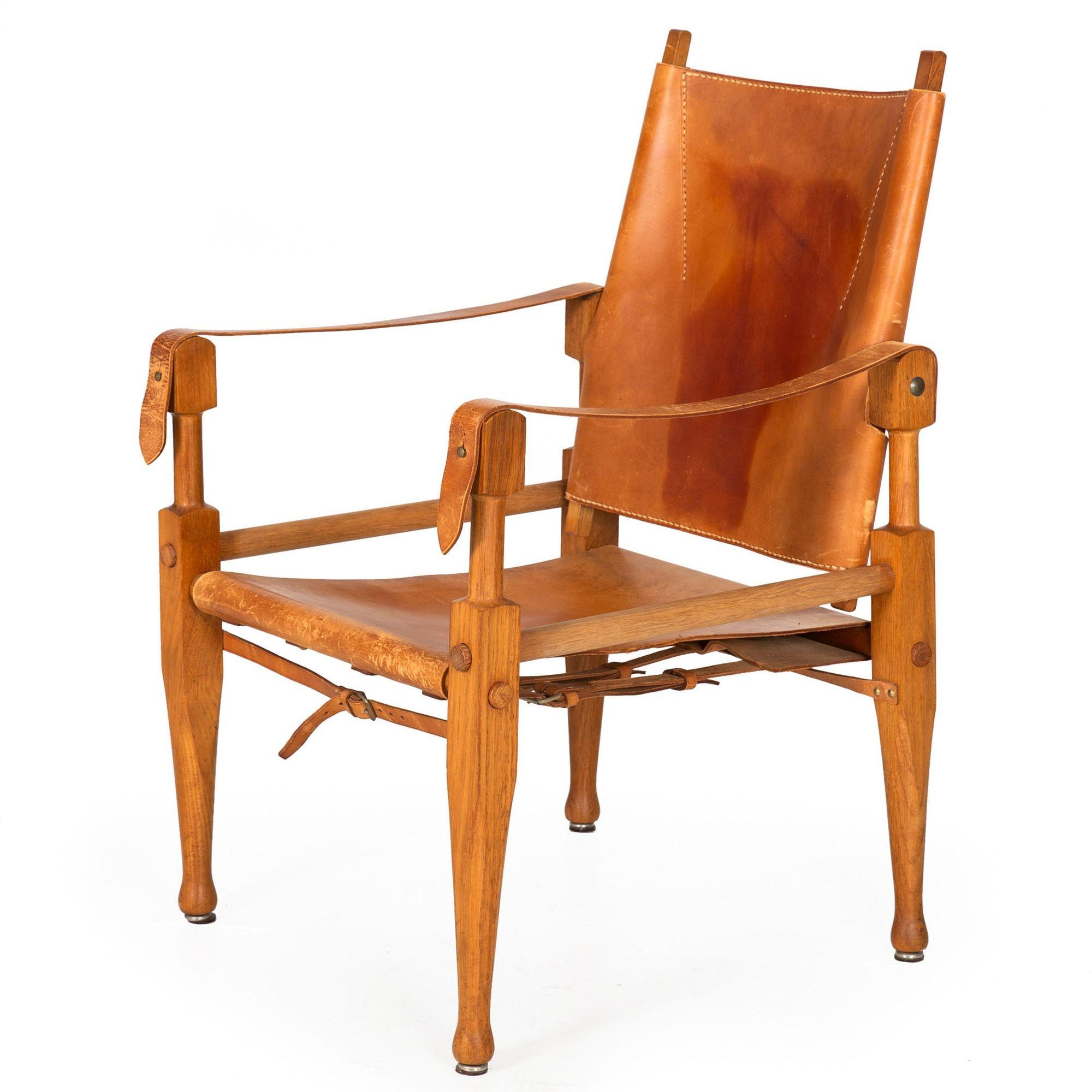 LEATHER AND OAK 