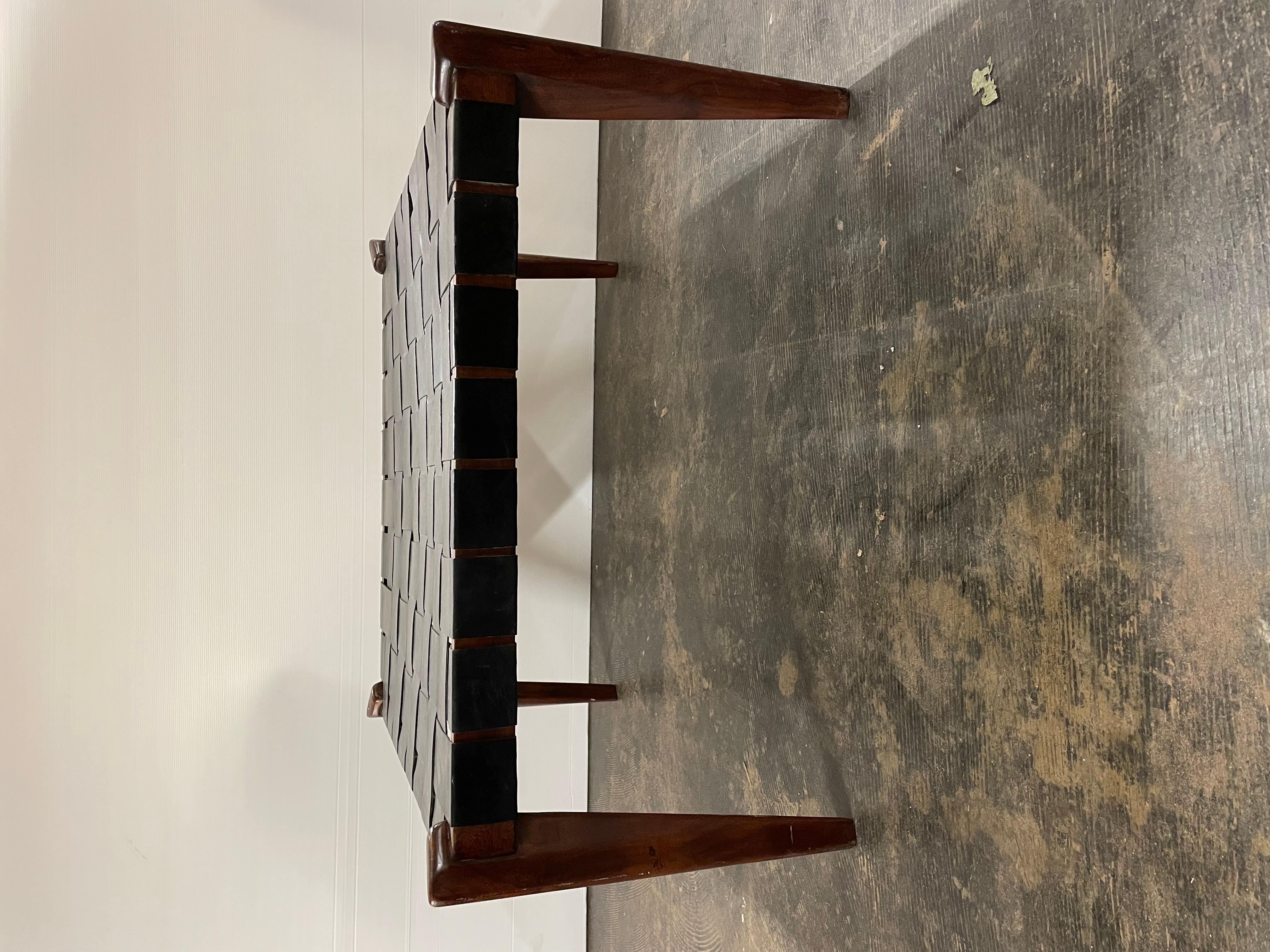 Mid-Century Modern Leather and Rosewood Weave Top Coffee Table In Good Condition For Sale In Philadelphia, PA