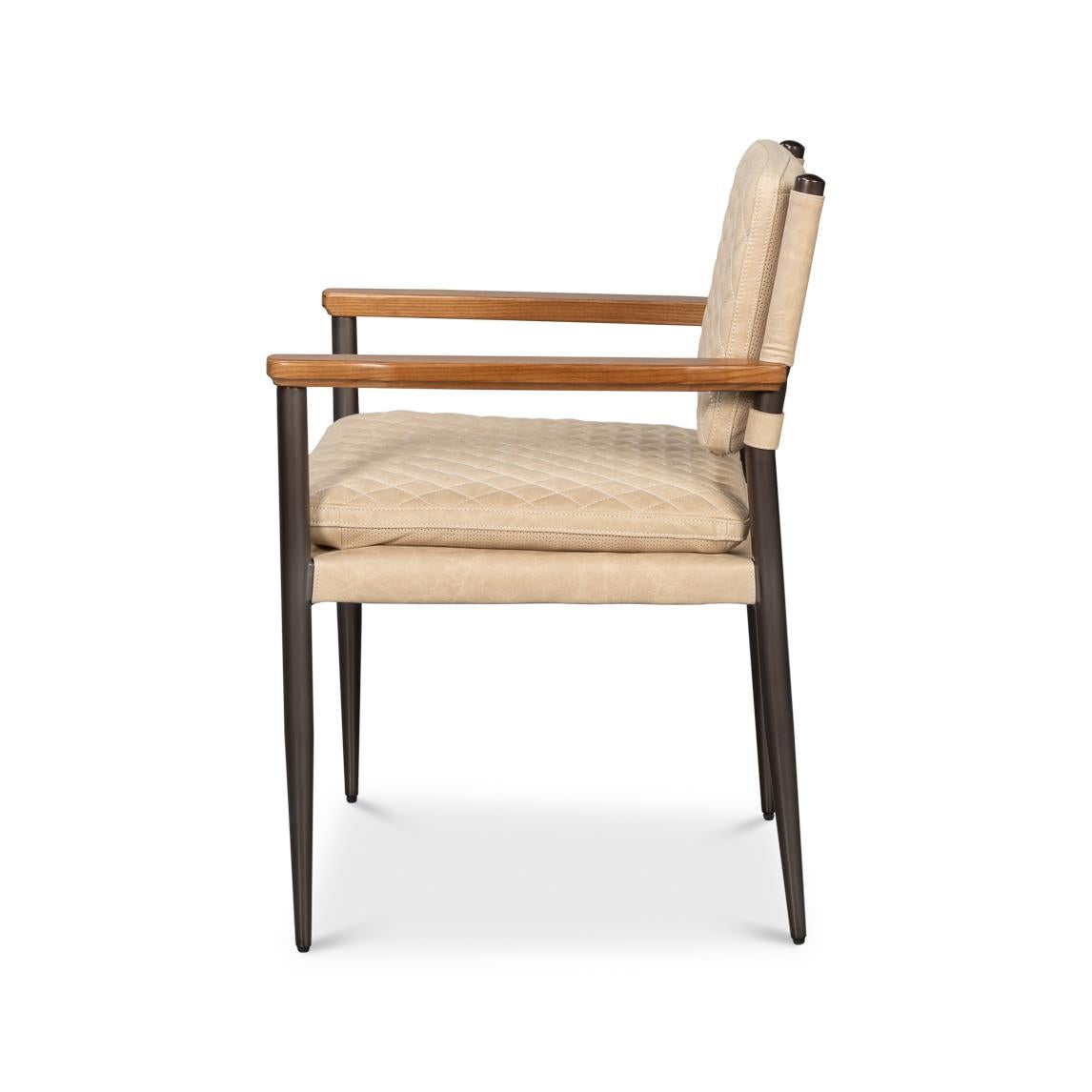 Mid-Century moderno Poltrona in pelle moderna di metà secolo - Crema Cappuccino in vendita