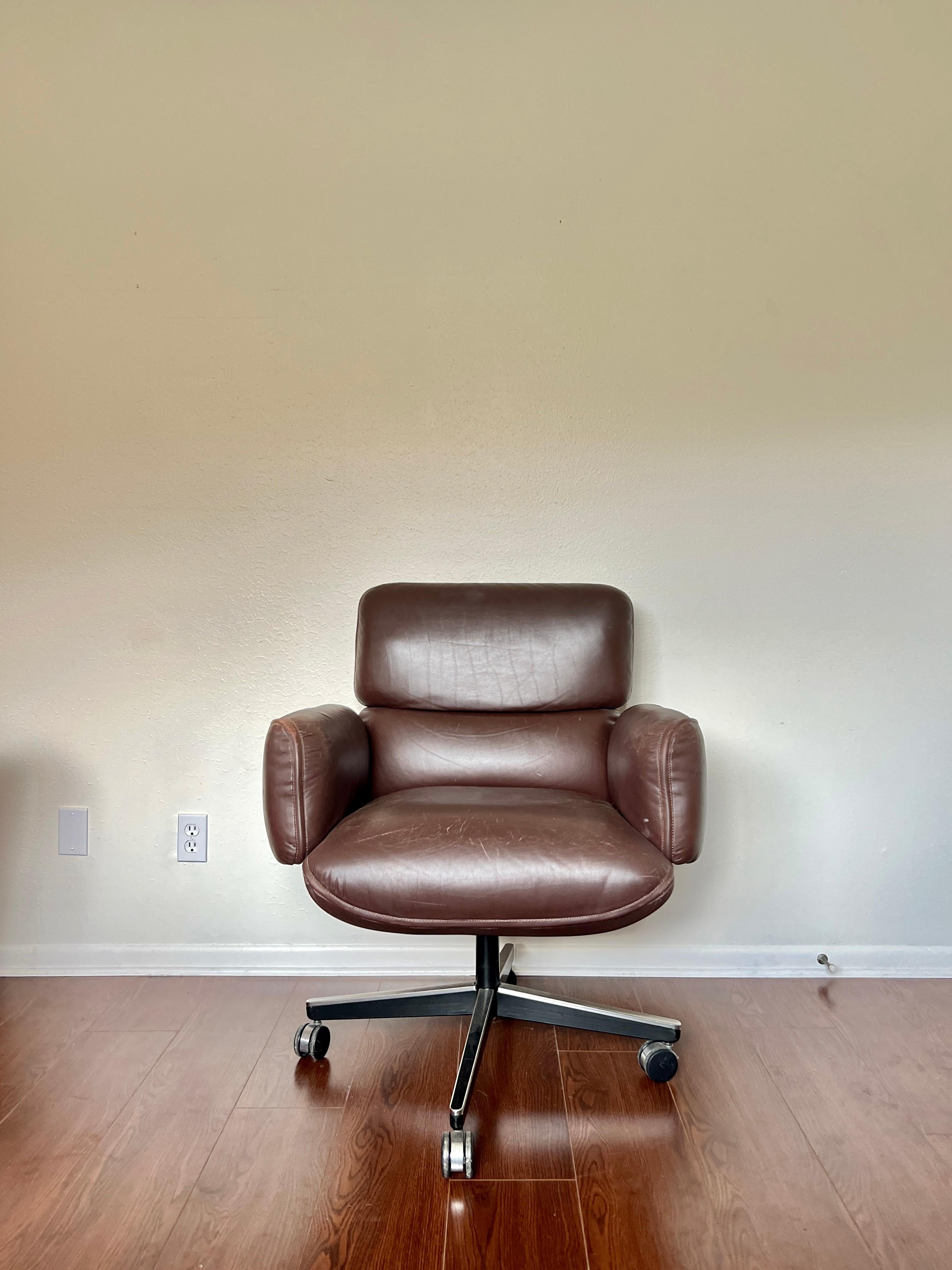 Mid-Century Modern Leather Desk Chair by Otto Zapf for Knoll International 1970s 4