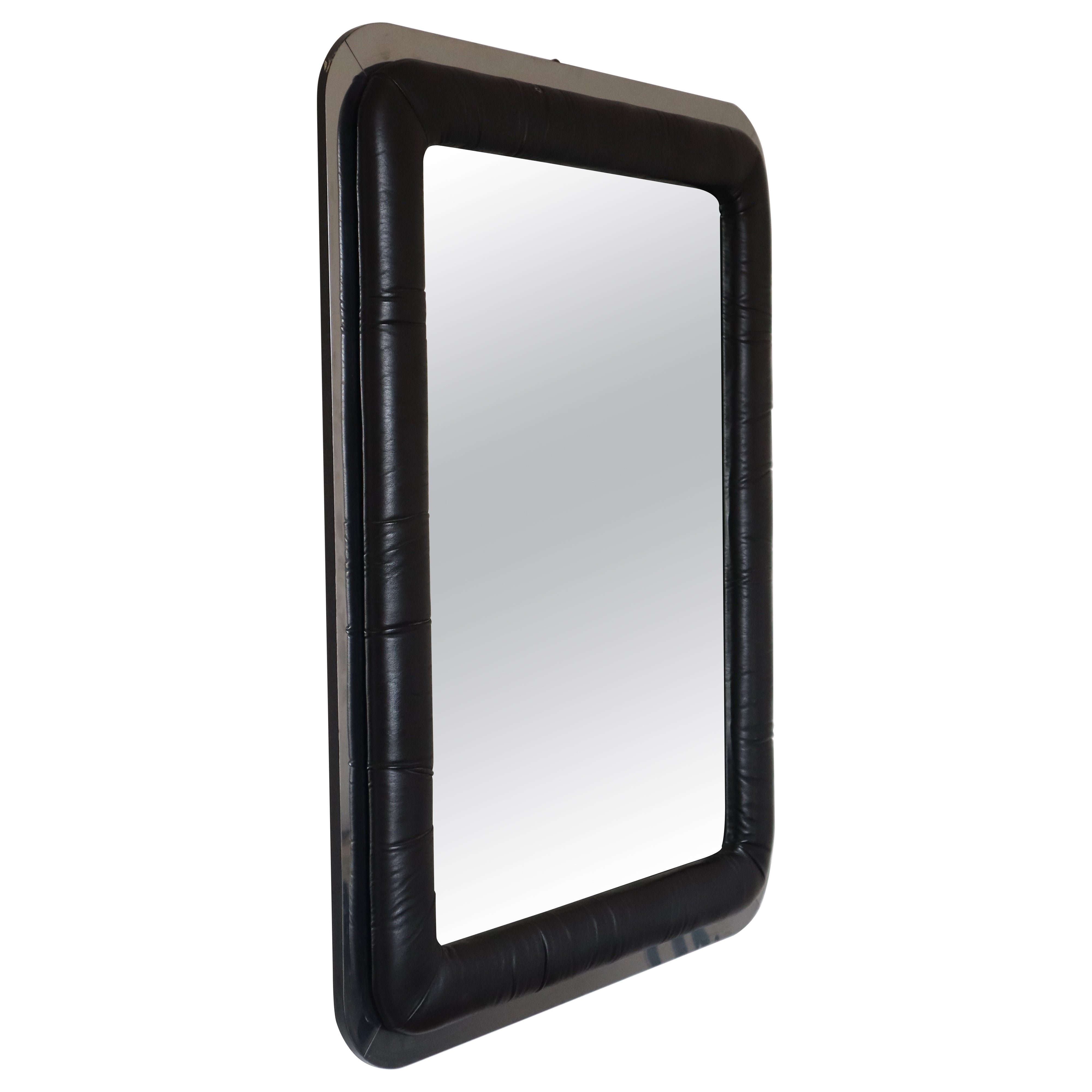 Miroir à cadre en cuir The Moderns italy 1970s en vente