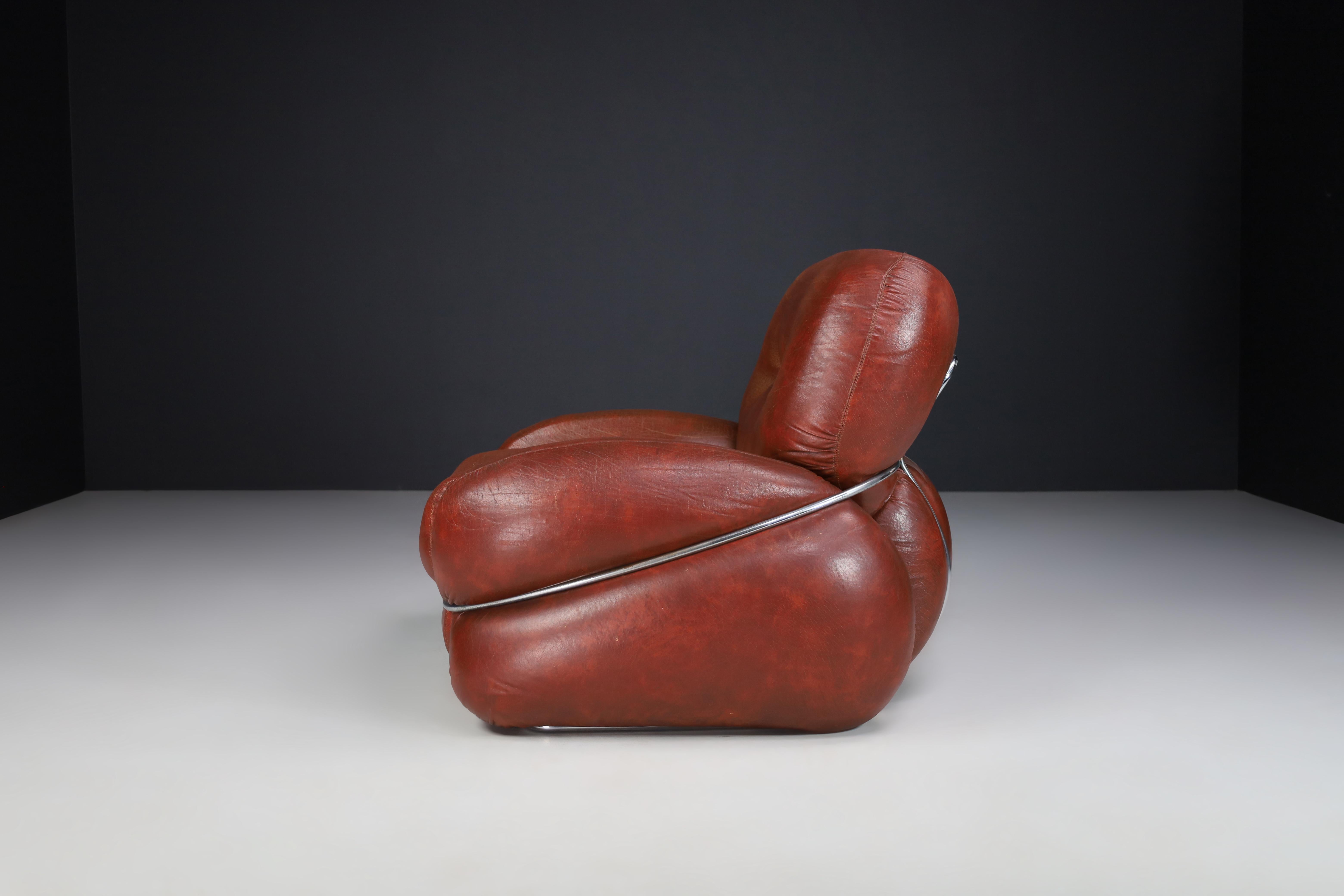 Métal Fauteuils de salon/fauteuils en cuir modernes du milieu du siècle dernier par Adriano Piazzesi, Italie 1970 en vente