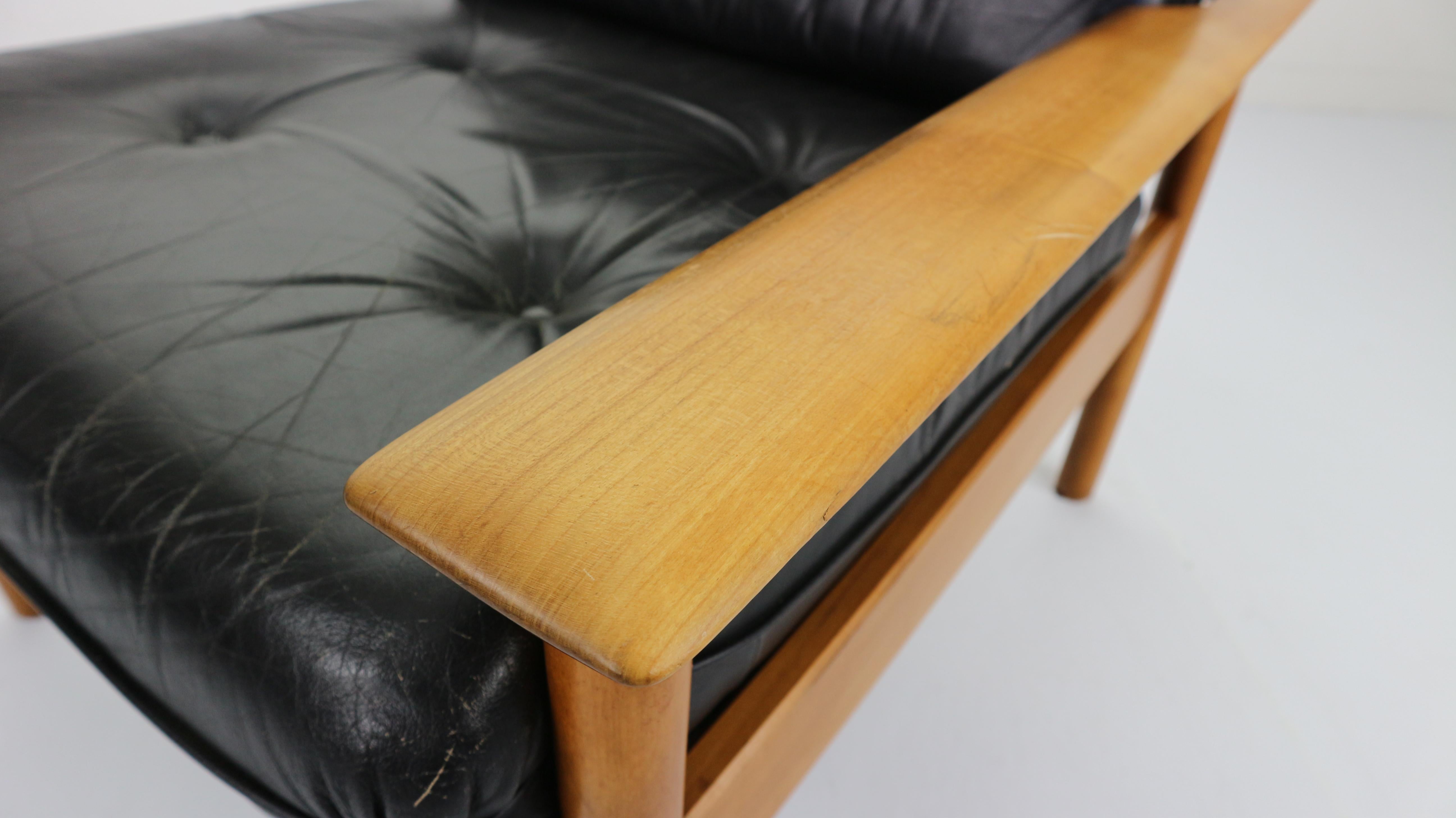Mid-Century Modern Leather Lounge Chair, Scandinavian Design, 1960s 10