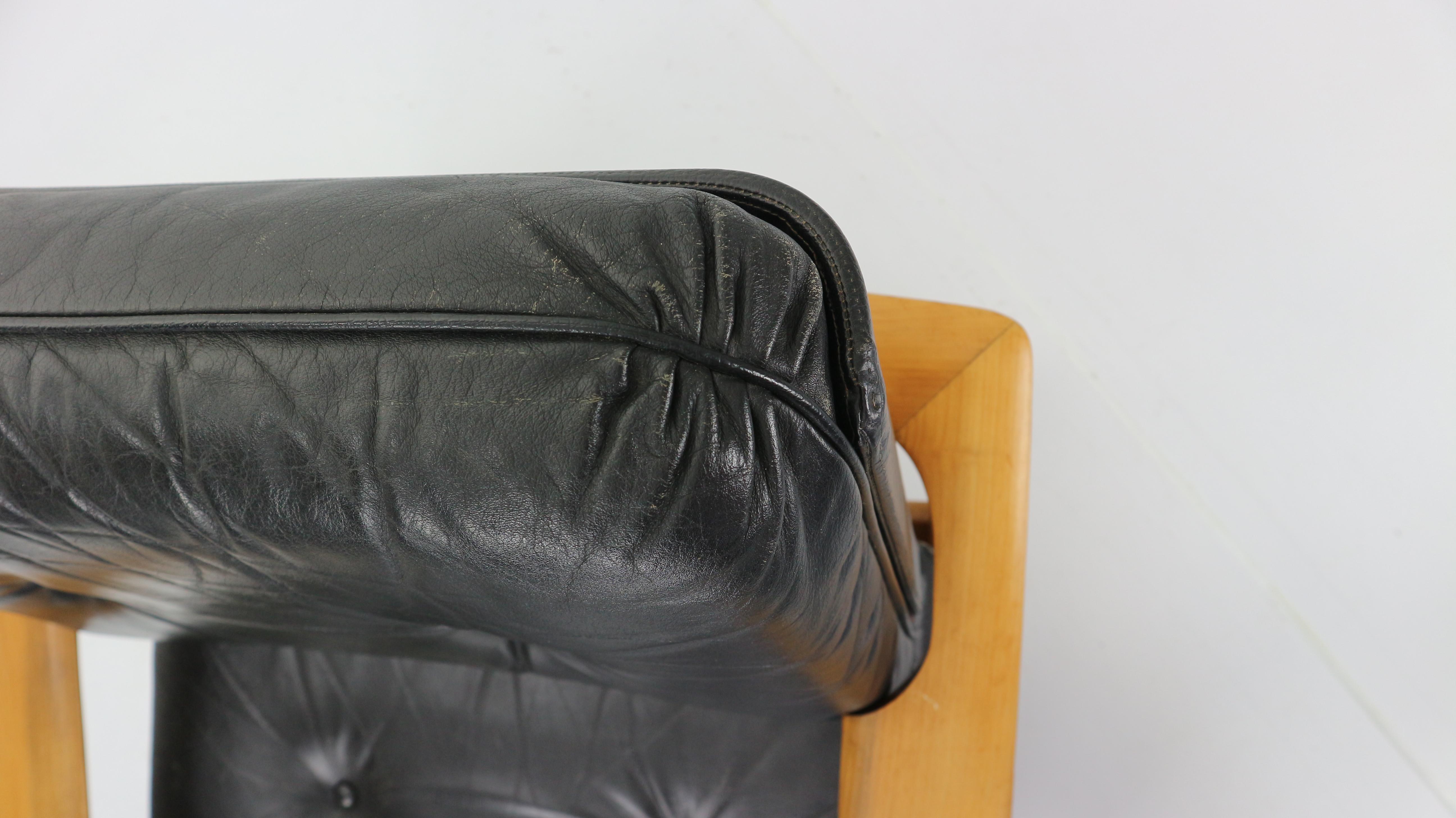 Mid-Century Modern Leather Lounge Chair, Scandinavian Design, 1960s 12