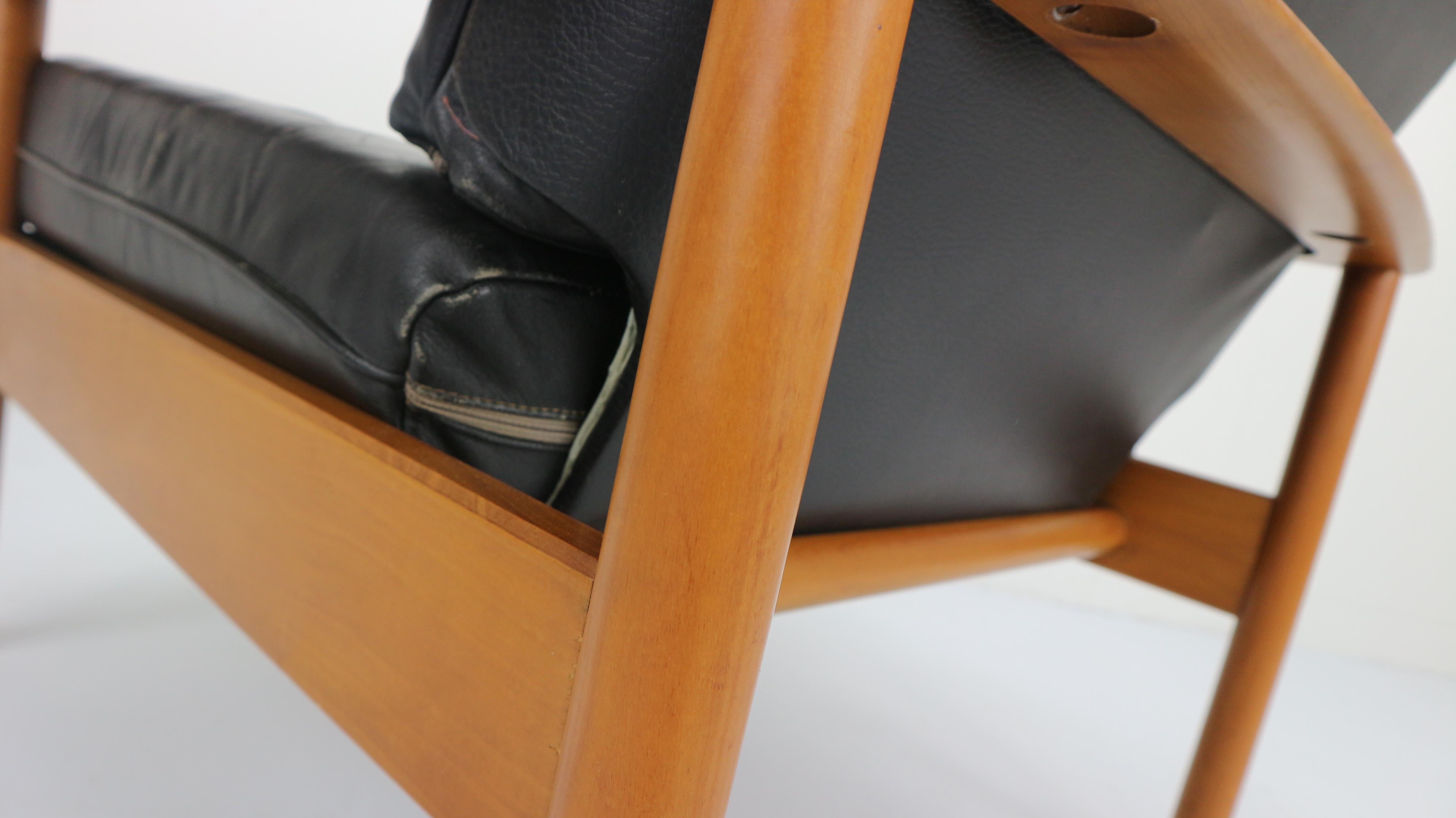Mid-Century Modern Leather Lounge Chair, Scandinavian Design, 1960s 15