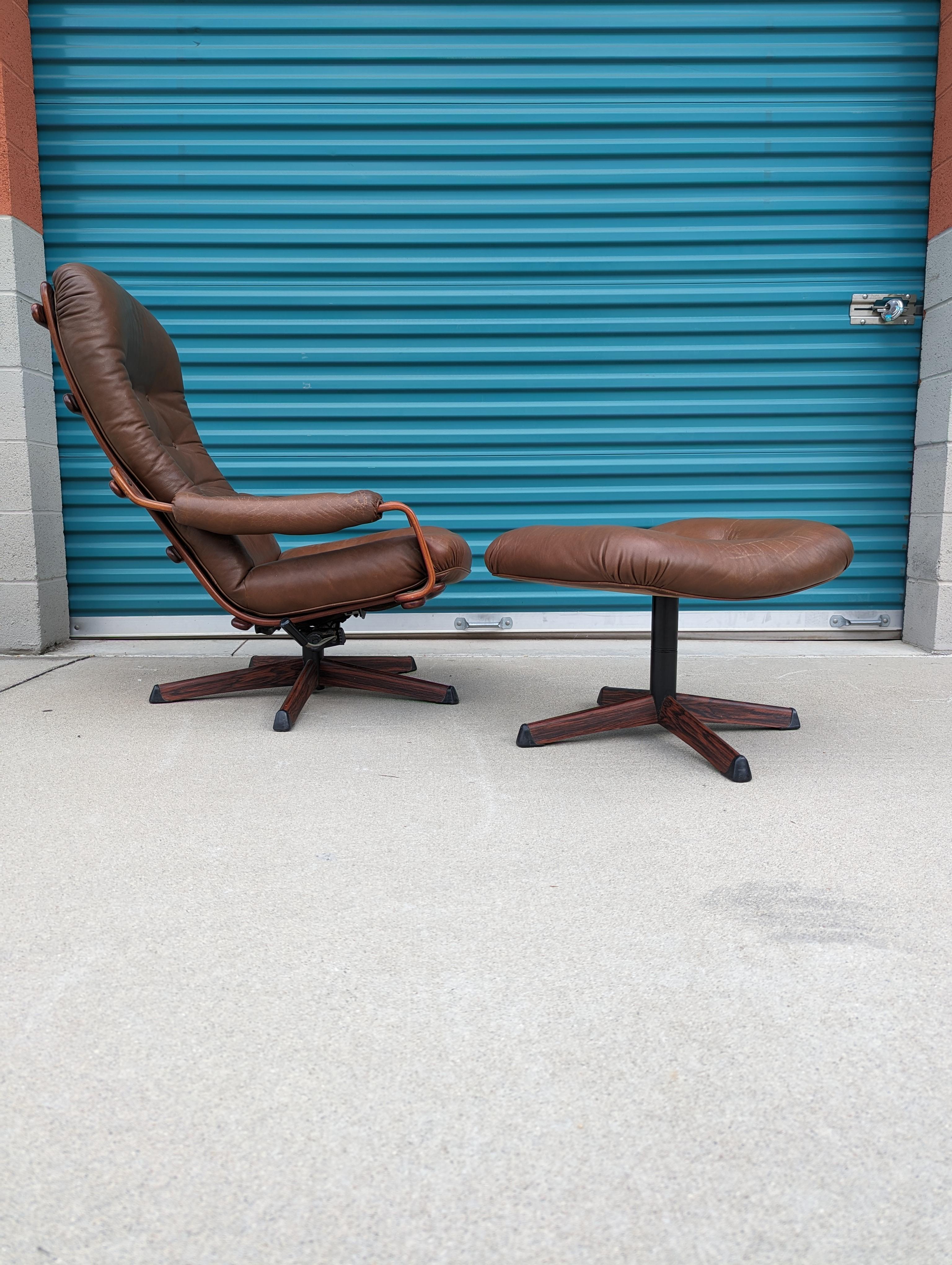 Late 20th Century Mid Century Modern Leather Lounge Chairs w/ Ottoman by Göte Möbler, c1970s