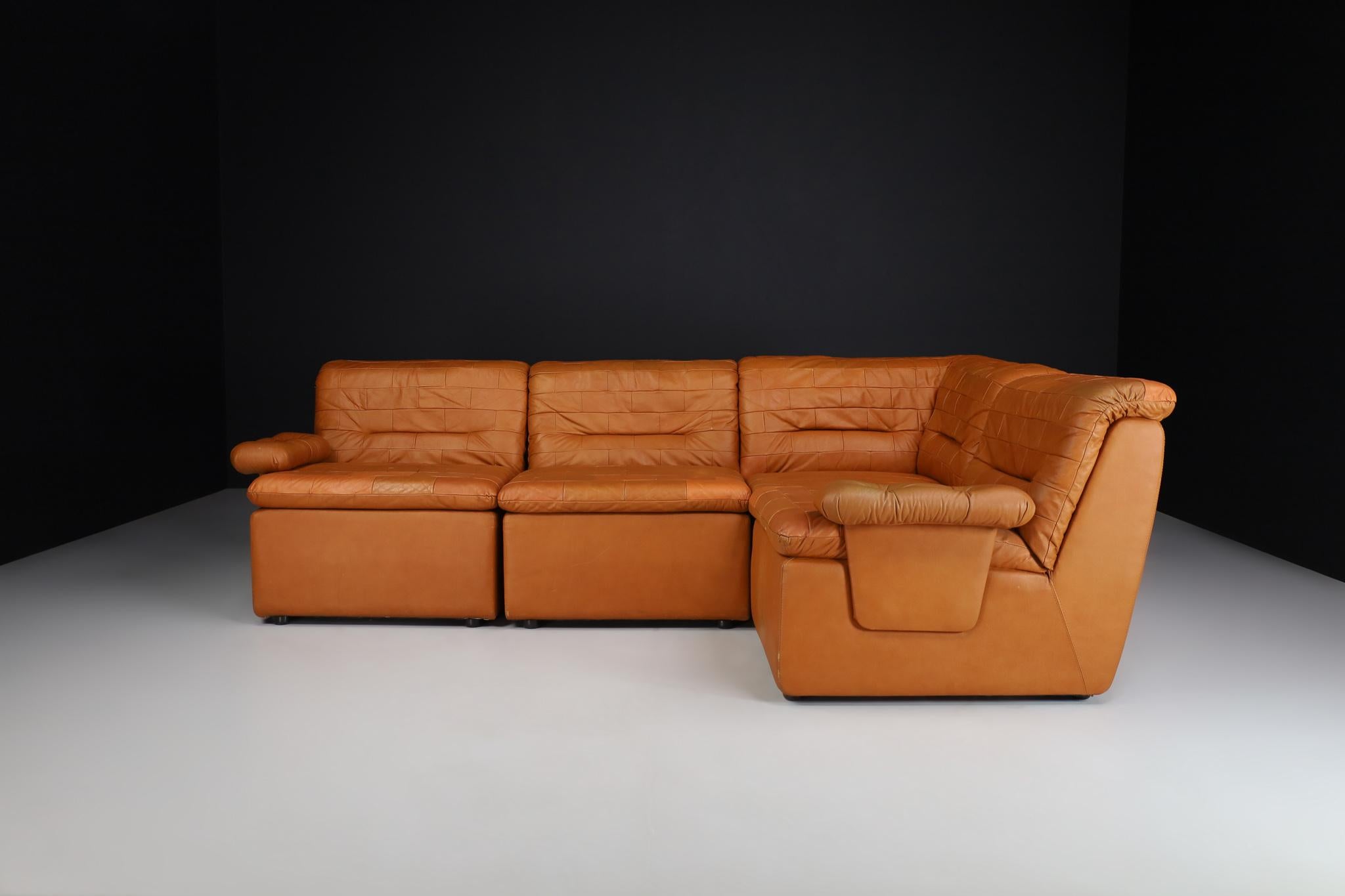 Mid-Century Modern Leather Patchwork Lounge Sofa/Living Room Set/5 1960s For Sale 2