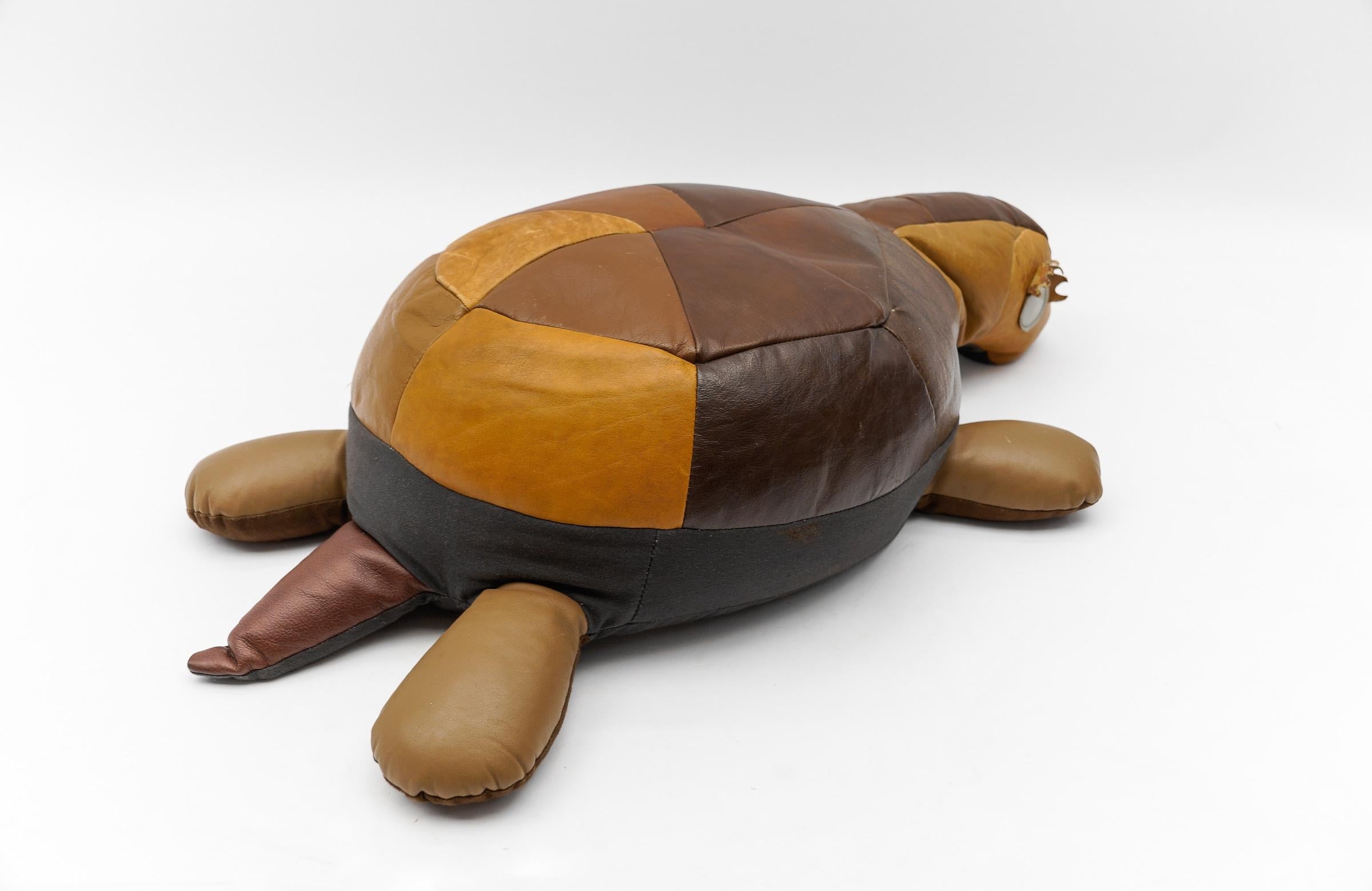 Mid-Century Modern Leather Patchwork Turtle Pouf, Switzerland 1960s For Sale 6