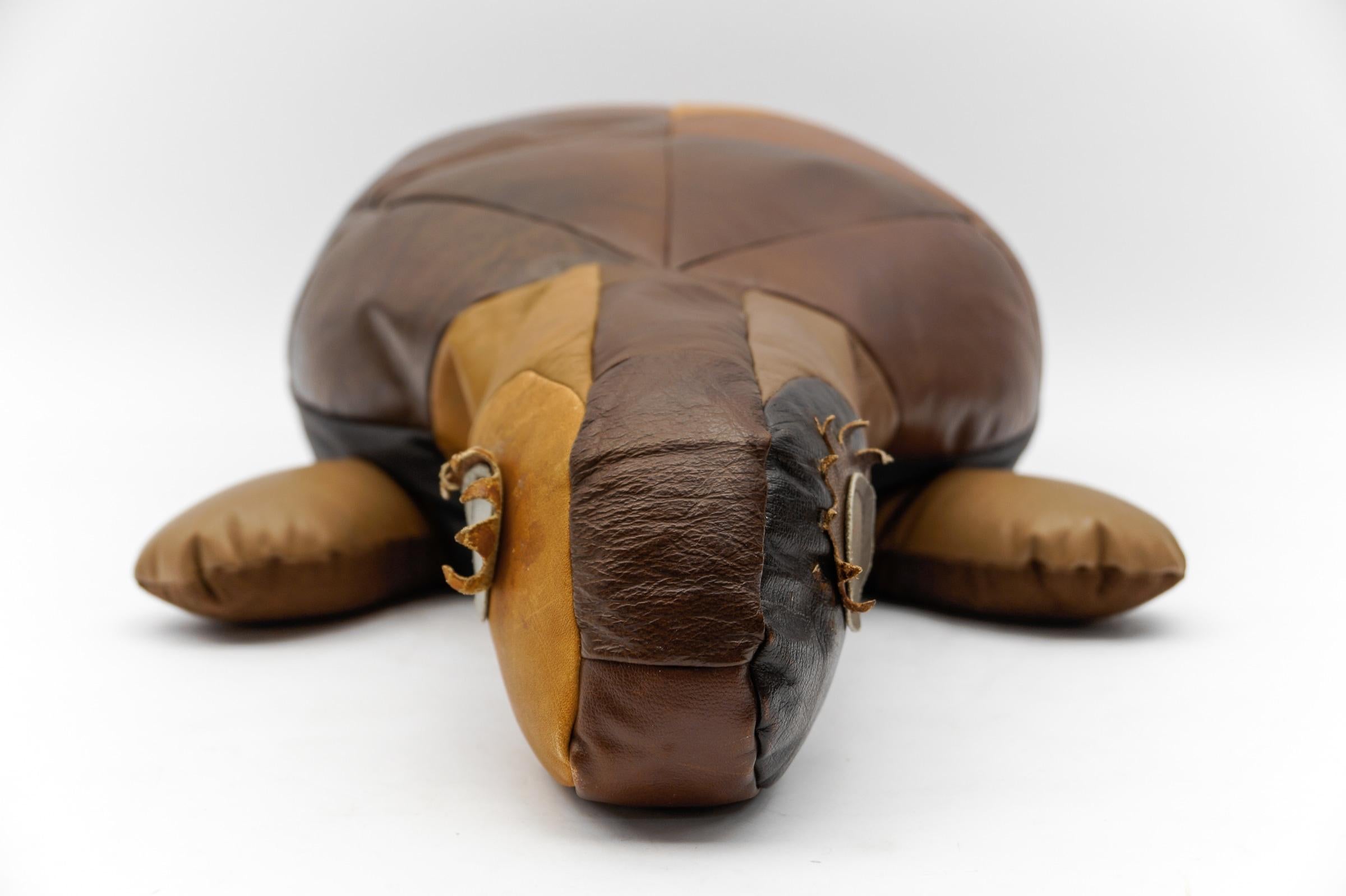 Mid-Century Modern Leather Patchwork Turtle Pouf, Switzerland 1960s For Sale 3