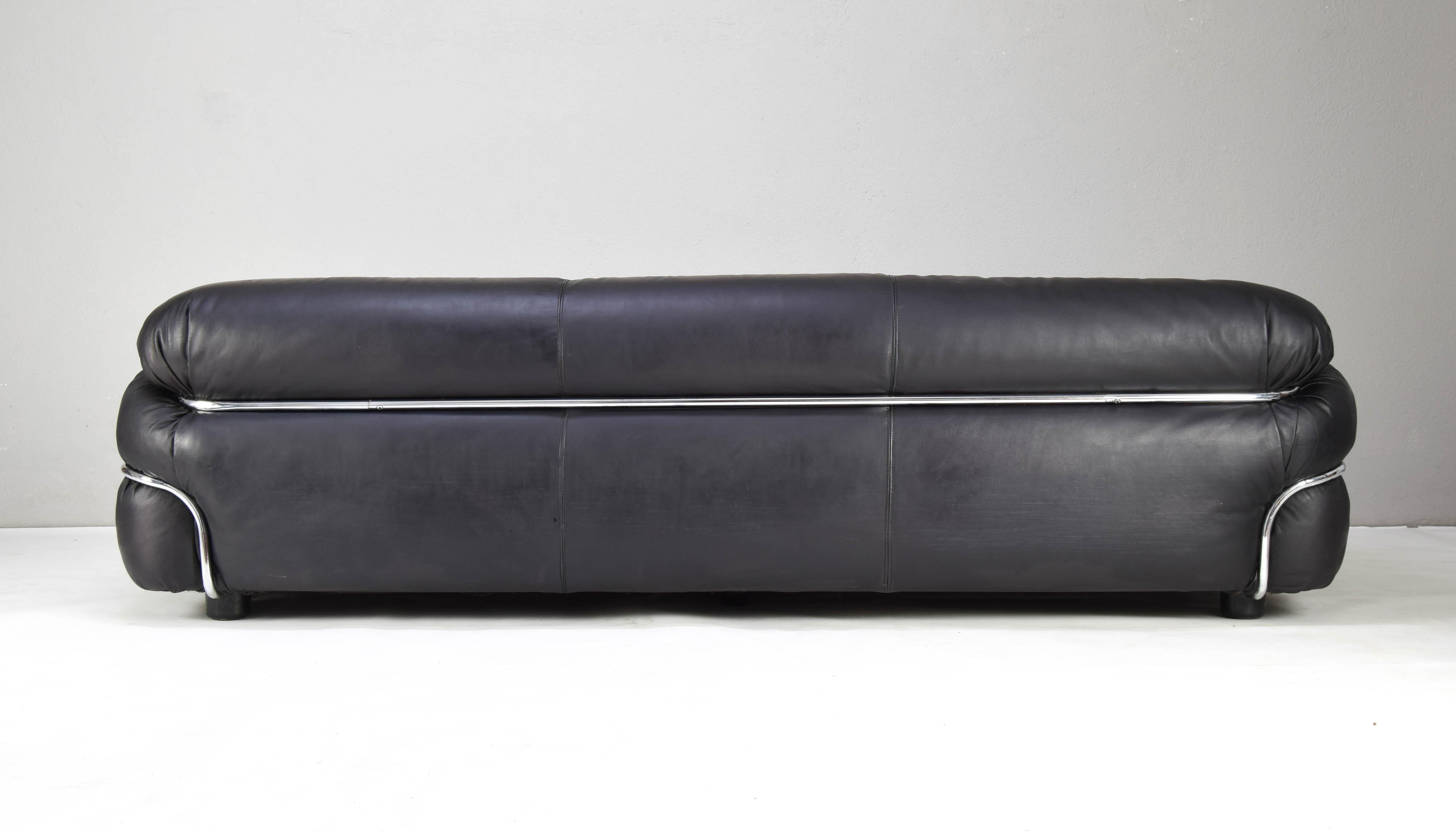 Mid Century Modern Leather Sesann Frattini XL Sofa by Cassina Italy 70s 4