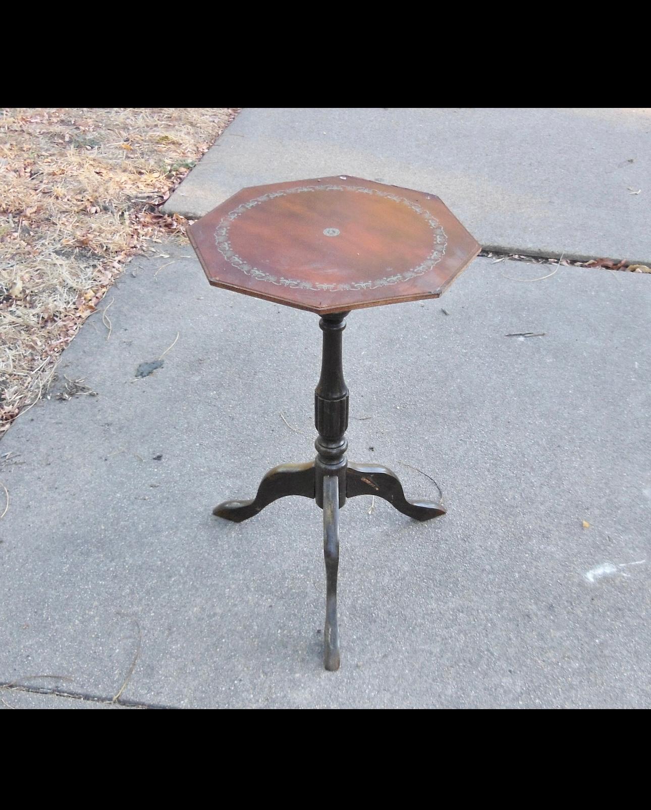 Taiwanese Mid Century Modern Leather Side Table For Sale
