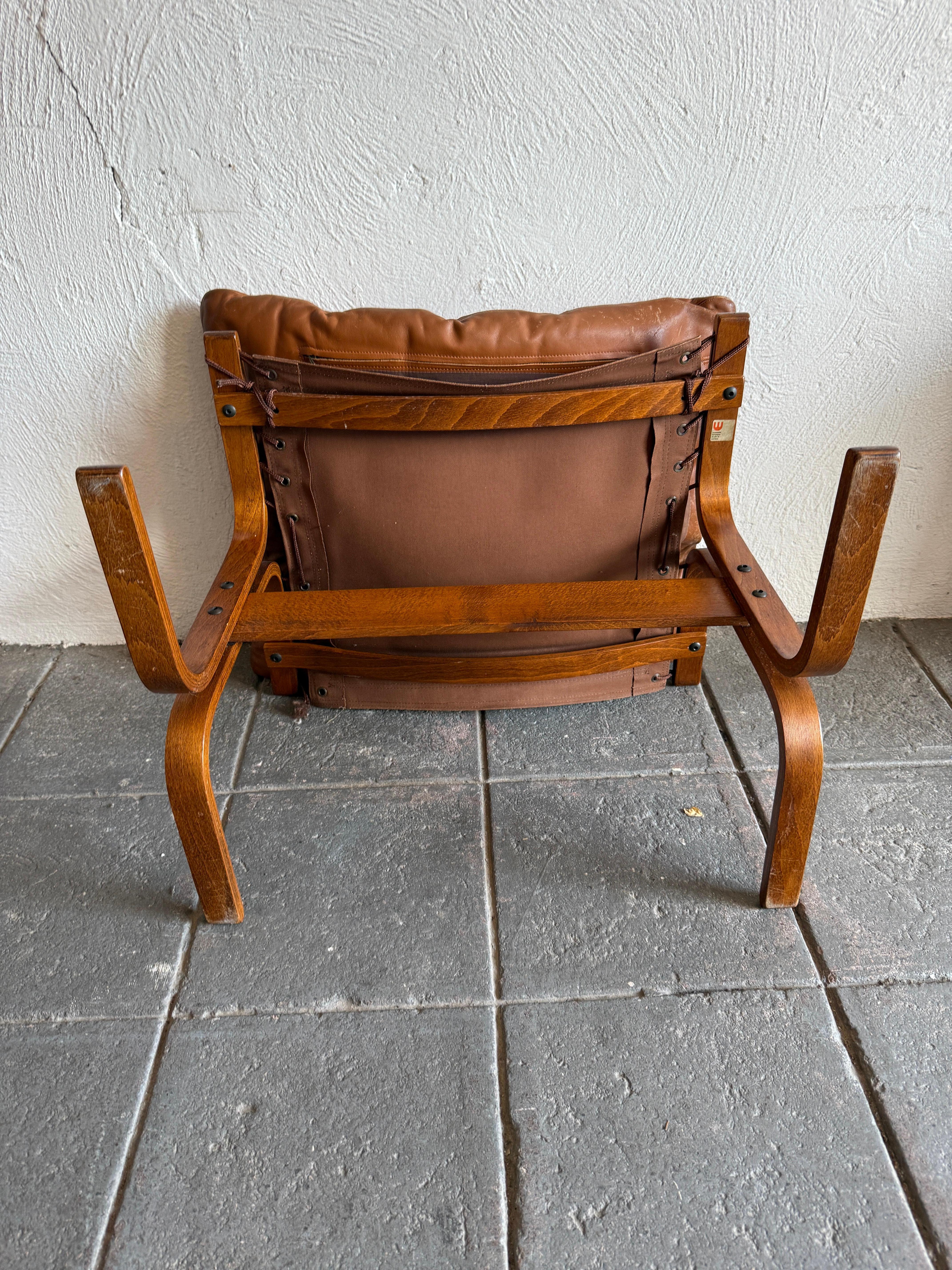 Mid-20th Century Mid century modern leather siesta ottoman by westnofa norway For Sale