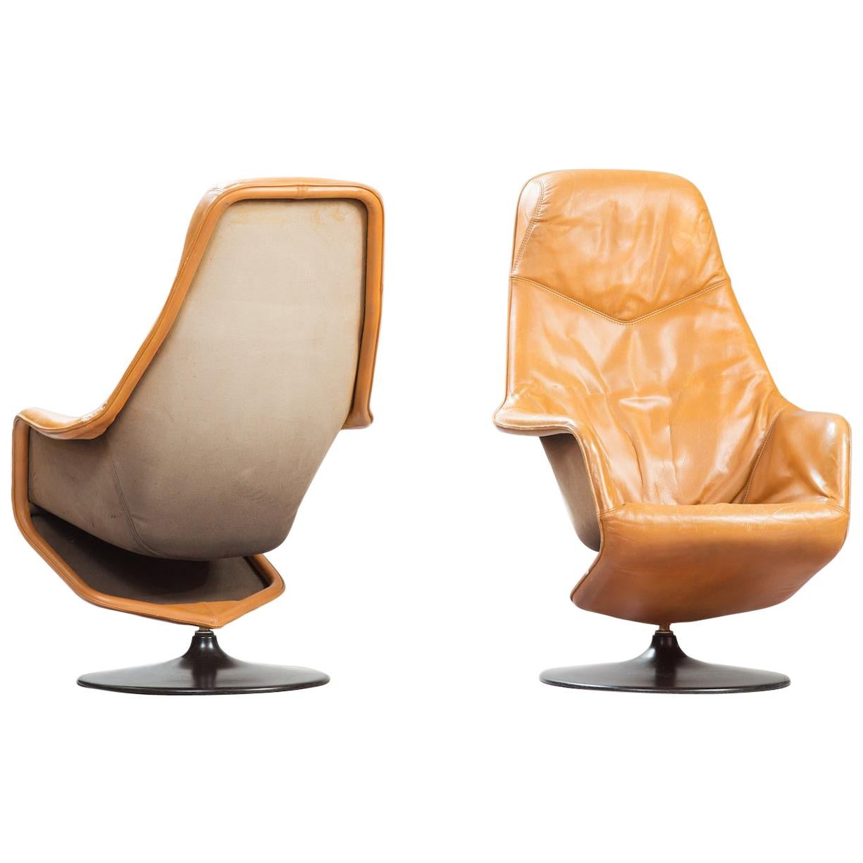 Mid-Century Modern Leather Swivel Lounge Chairs, One Pair