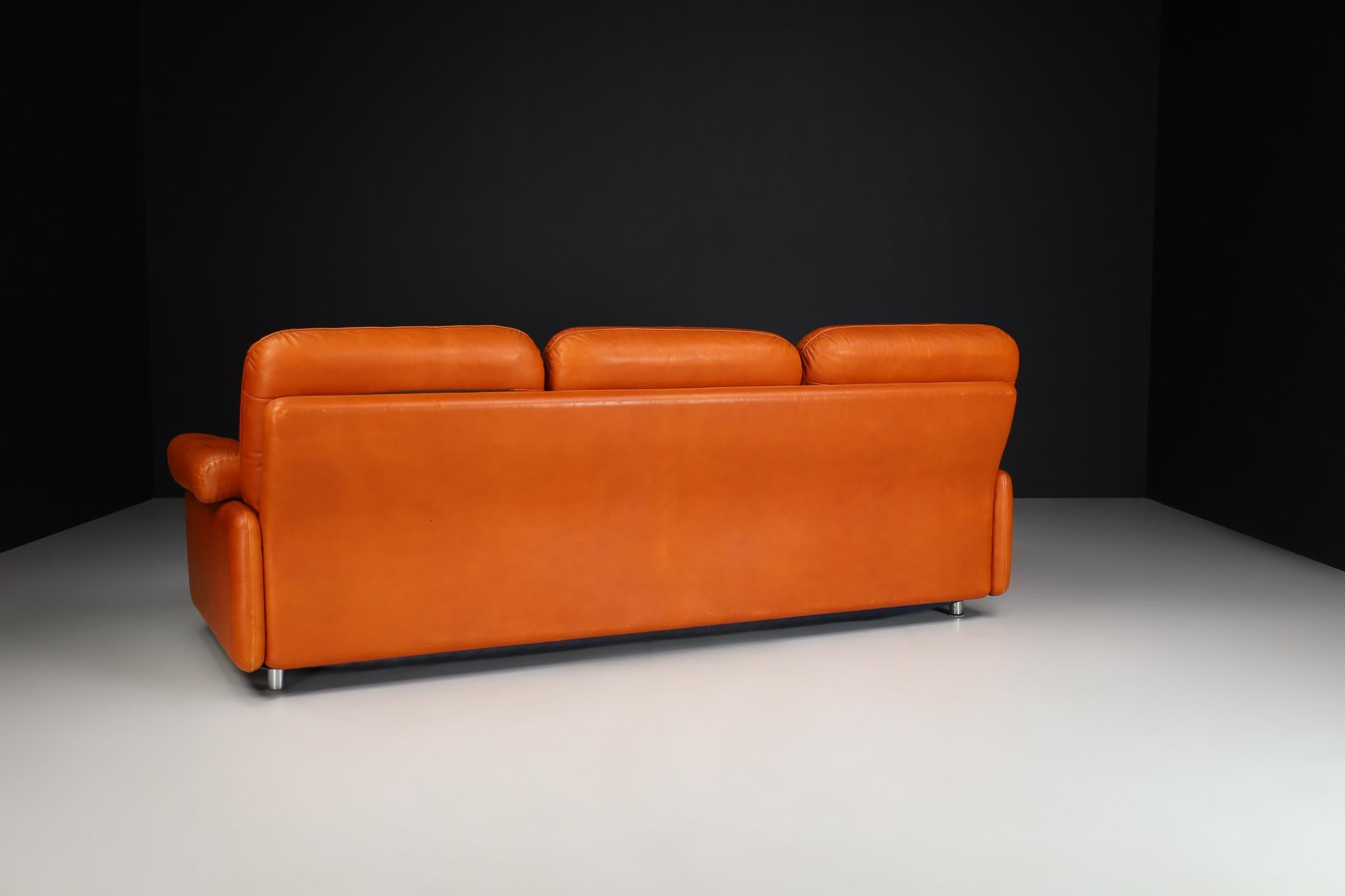 Mid-Century Modern Leather Three Seat Lounge Sofa, Germany 1960s For Sale 8
