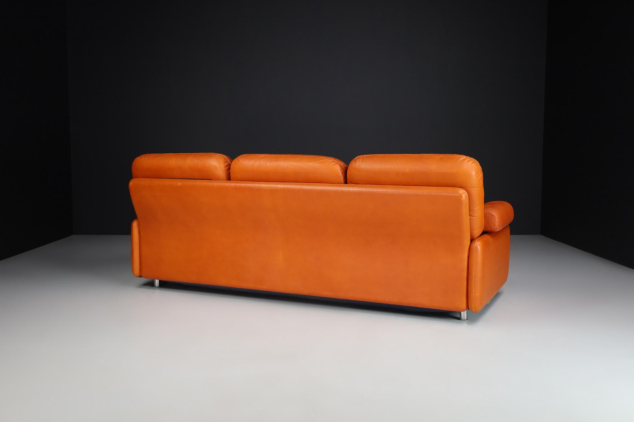 Mid-Century Modern Leather Three Seat Lounge Sofa, Germany 1960s For Sale 9