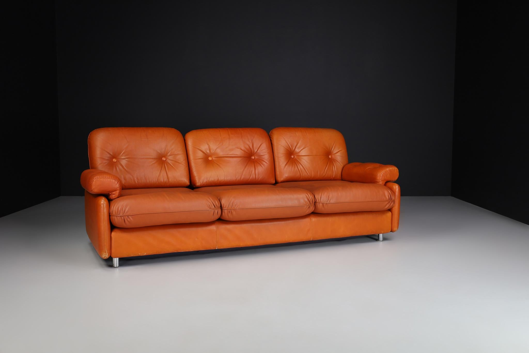 Mid-Century Modern Leather Three Seat Lounge Sofa, Germany 1960s For Sale 2