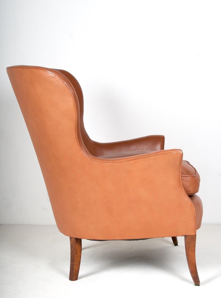 American Mid-Century Modern Leather Wingback Club Chair in the Manner of Fritz Henningsen For Sale