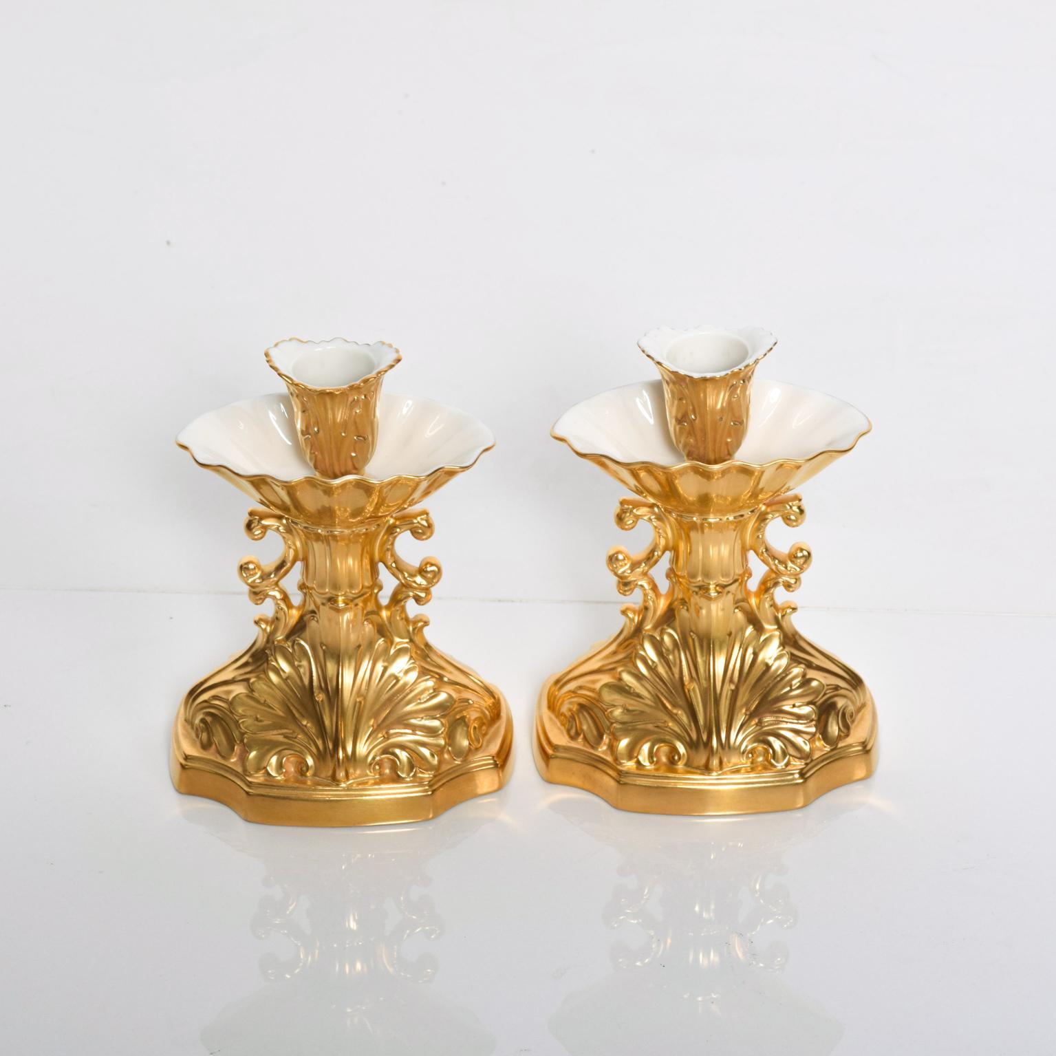 For Your Consideration: Vintage LENOX 24k Gold Trimmed Candle Holders Designer's Collection Aquarius. Mid Century 1960s.
See Separate listing for more pieces to this fine collection.
In Original Excellent Vintage Condition.
Dimensions are: 6