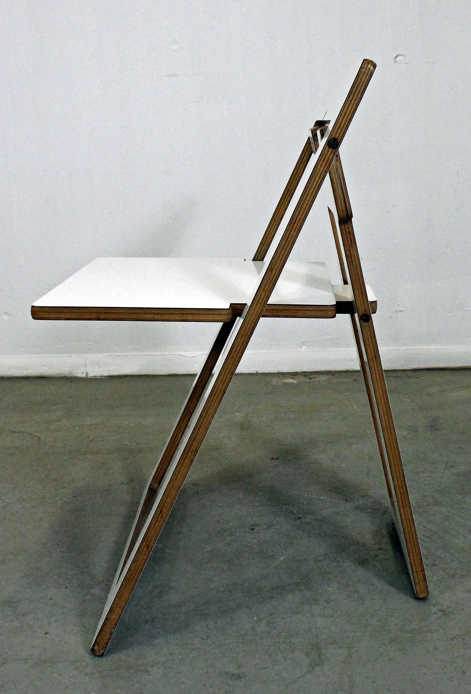 pendulum chair