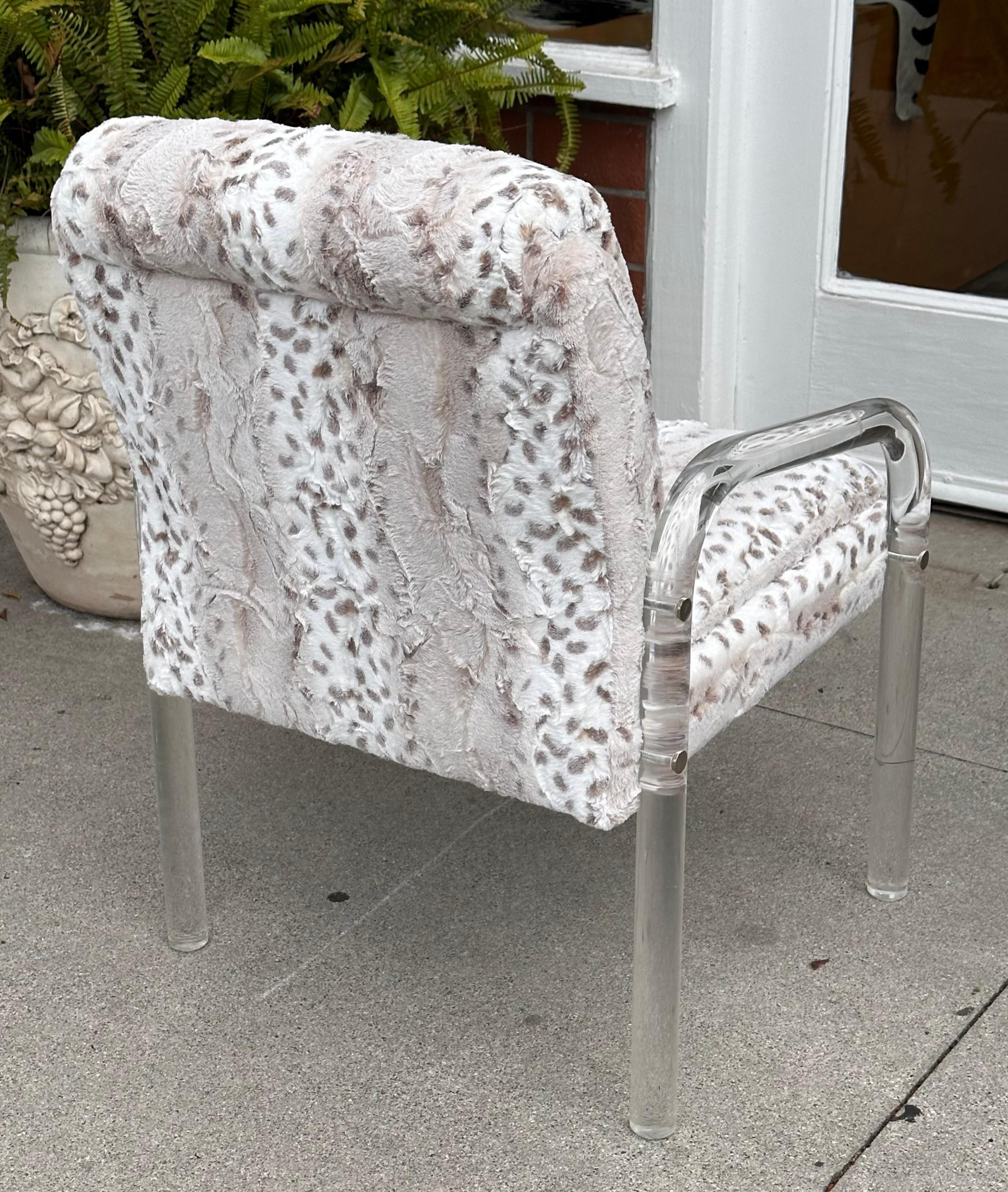 Mid Century Modern Leon Rosen for Pace Collection Lucite Dining Chair. It was freshly upholstered with Kneedler Fauchette faux rabbit fur fabric.