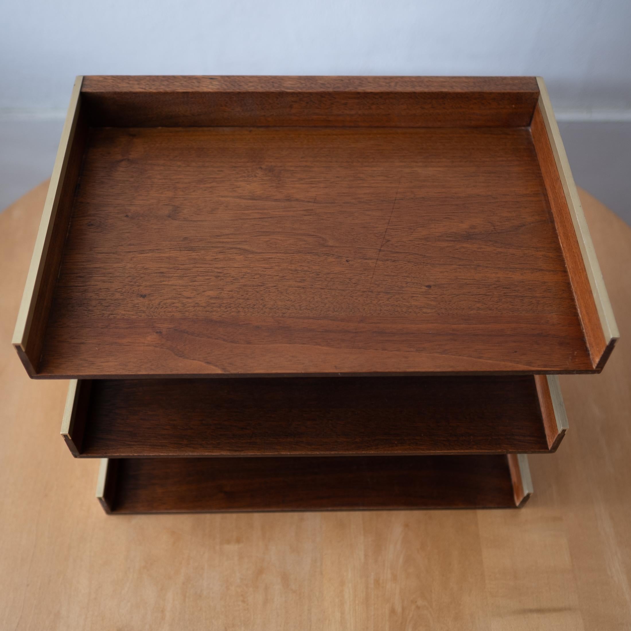 Mid-Century Modern Letter Tray in Walnut and Brass, 1960s 6
