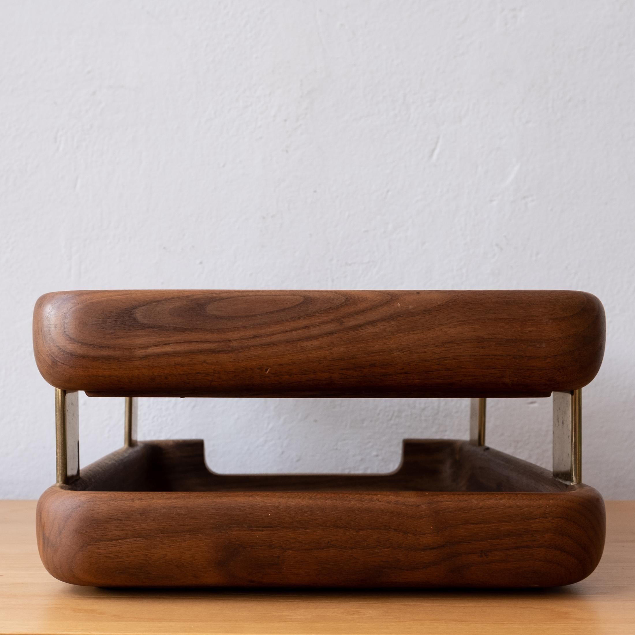 Mid-Century Modern Letter Tray in Walnut and Brass, 1970s 3