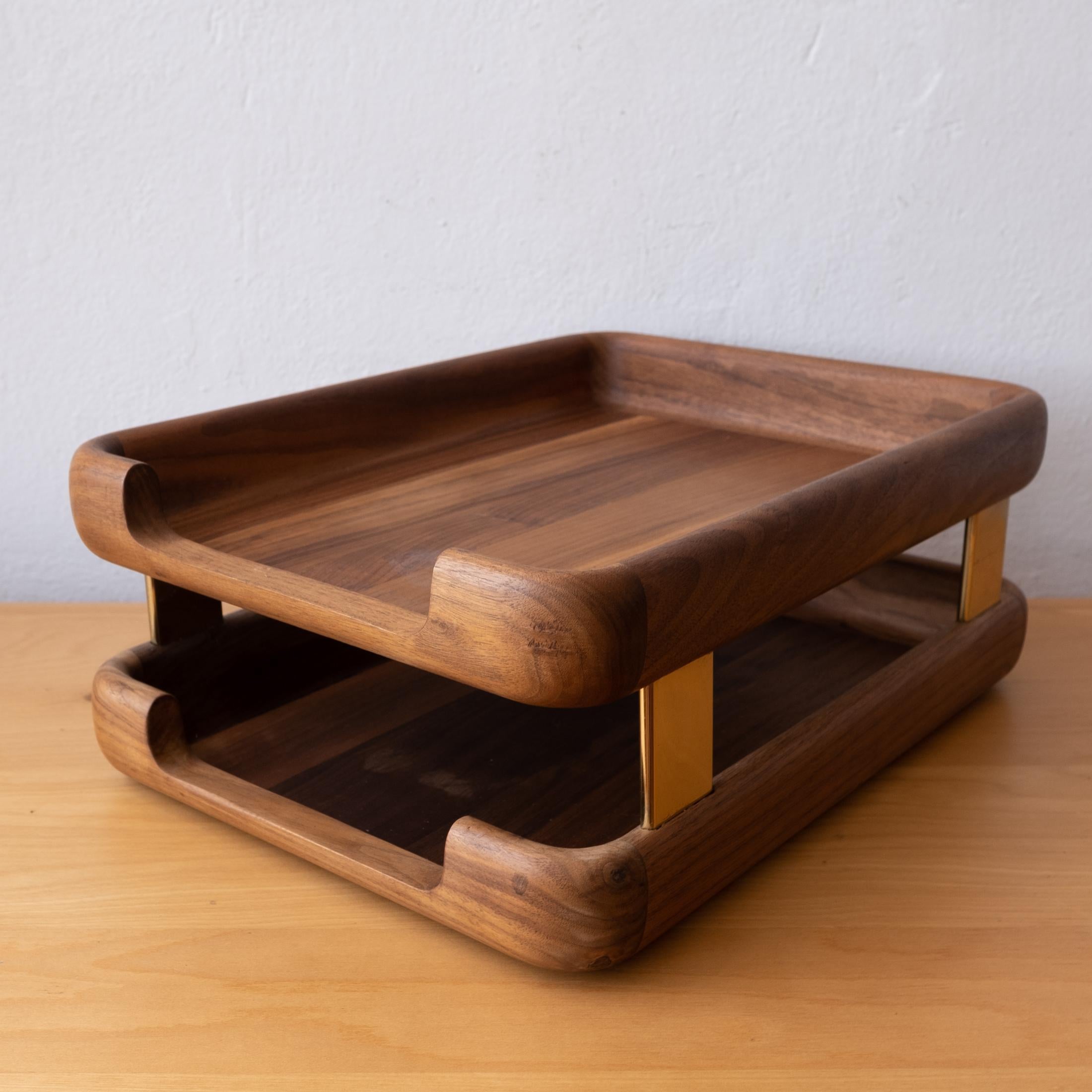 Mid-Century Modern Letter Tray in Walnut and Brass, 1970s 4