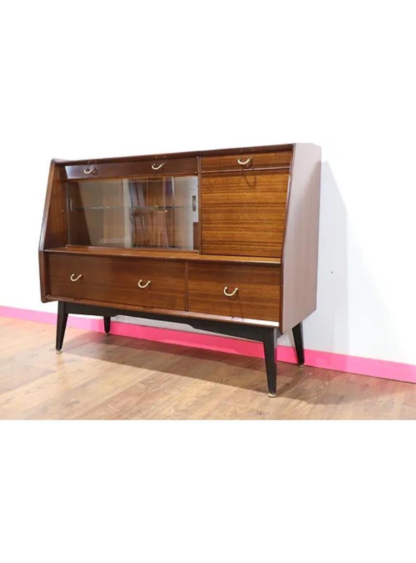 Mid Century Modern Librenza Credenza Buffet Sideboard Display Cabinet by G Plan For Sale 3
