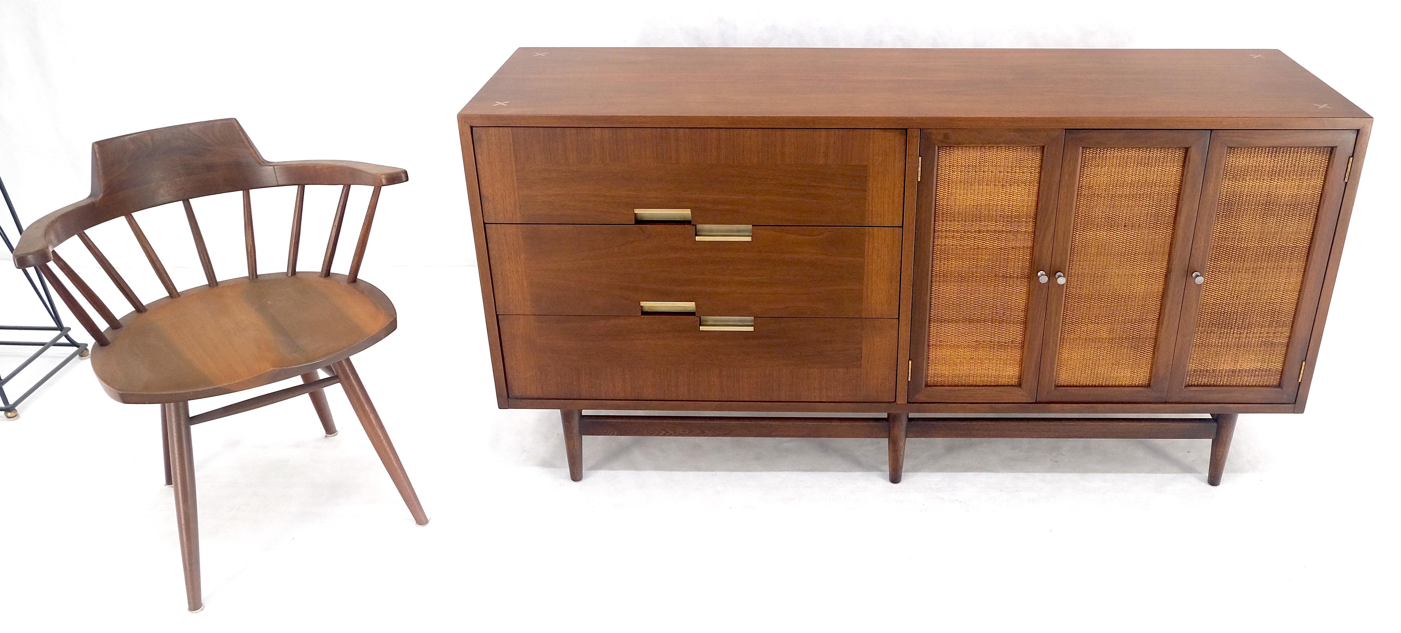 Mid Century Modern Light Walnut Cane Doors 6 Drawers Compact Dresser MINT! For Sale 3
