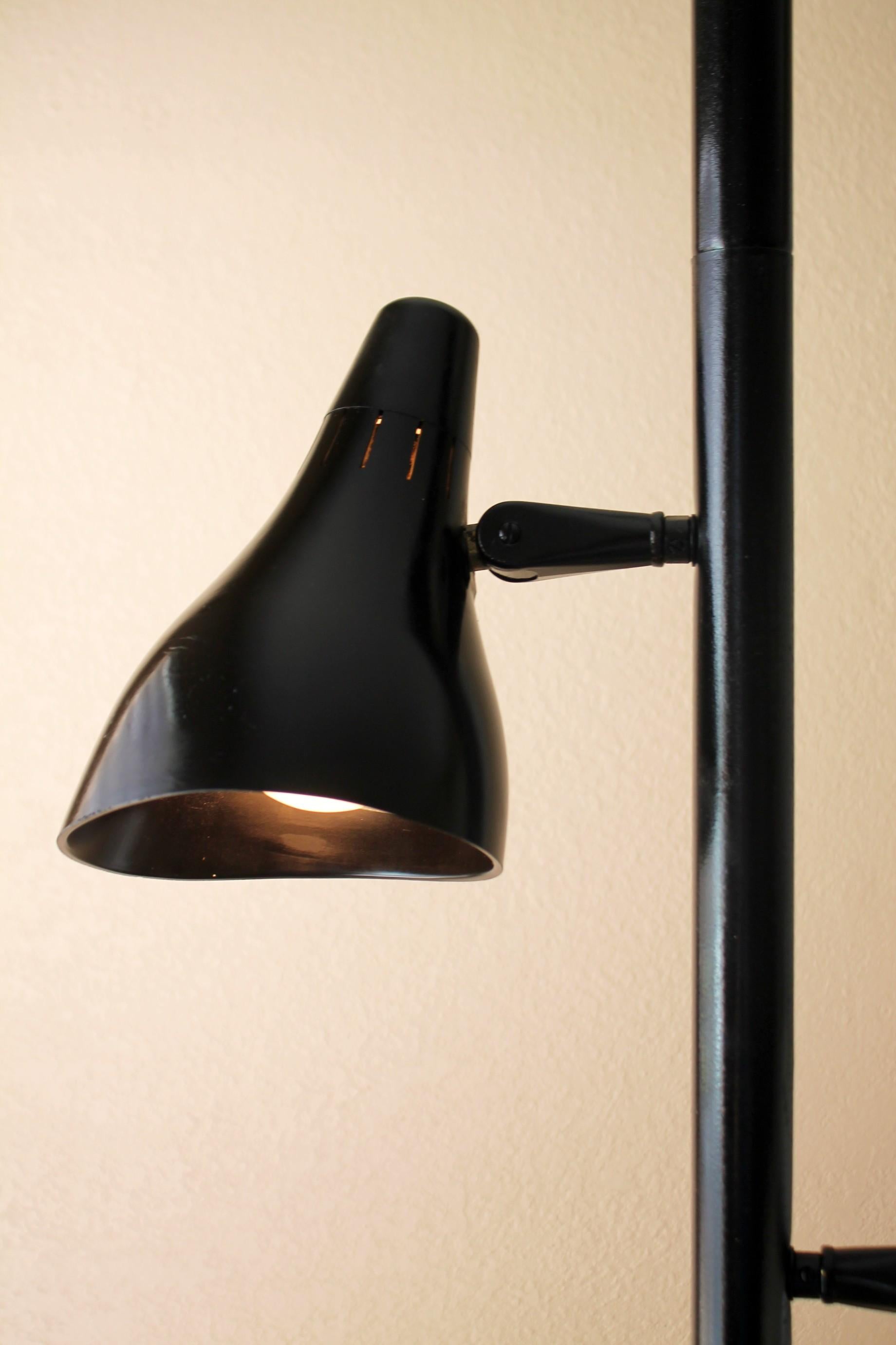 Metal Mid Century Modern Lightolier 3 Shade Tension Pole Lamp Gerald Thurston 1950s For Sale