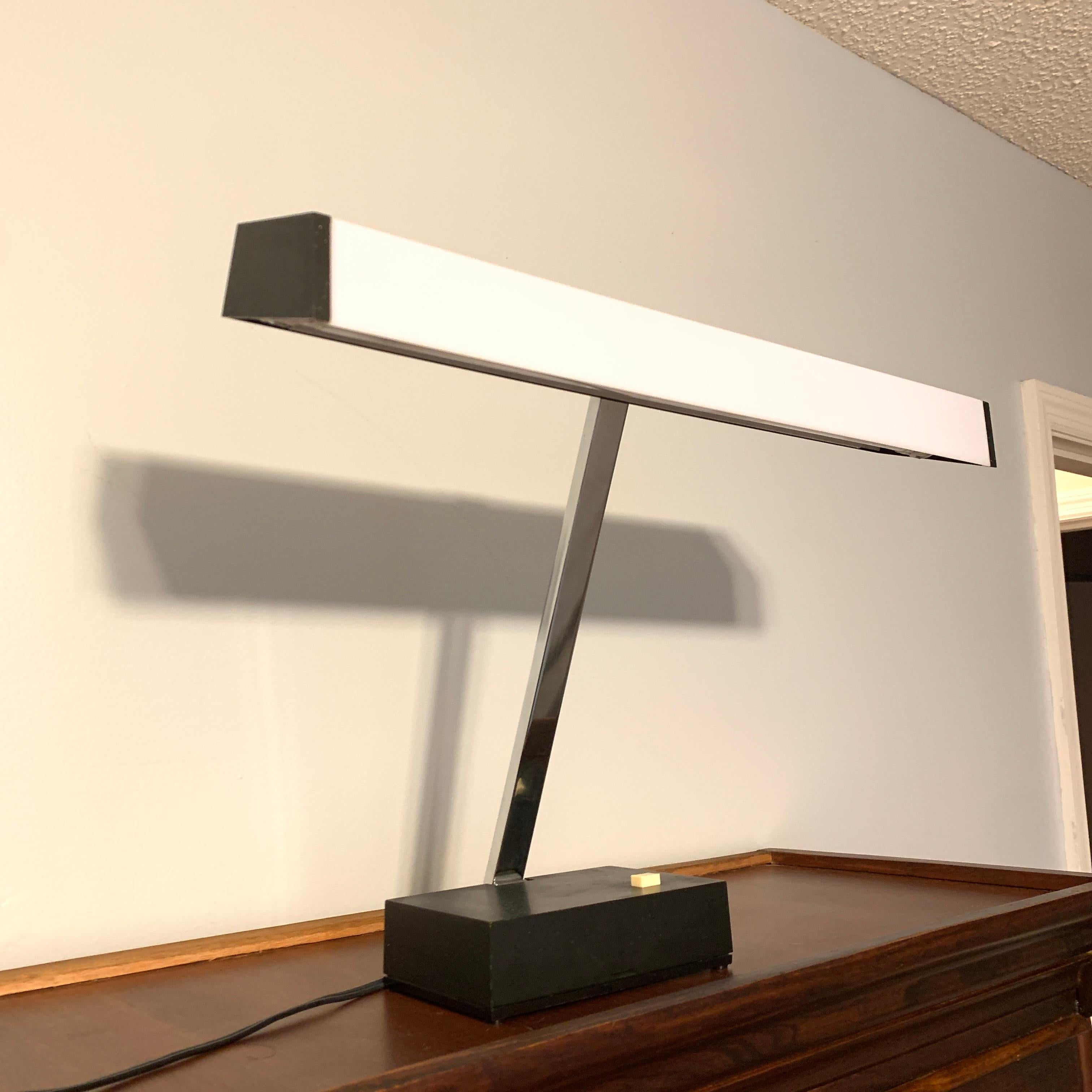 Mid-Century Modern Mid Century Modern Lightolier Articulating Desk Lamp