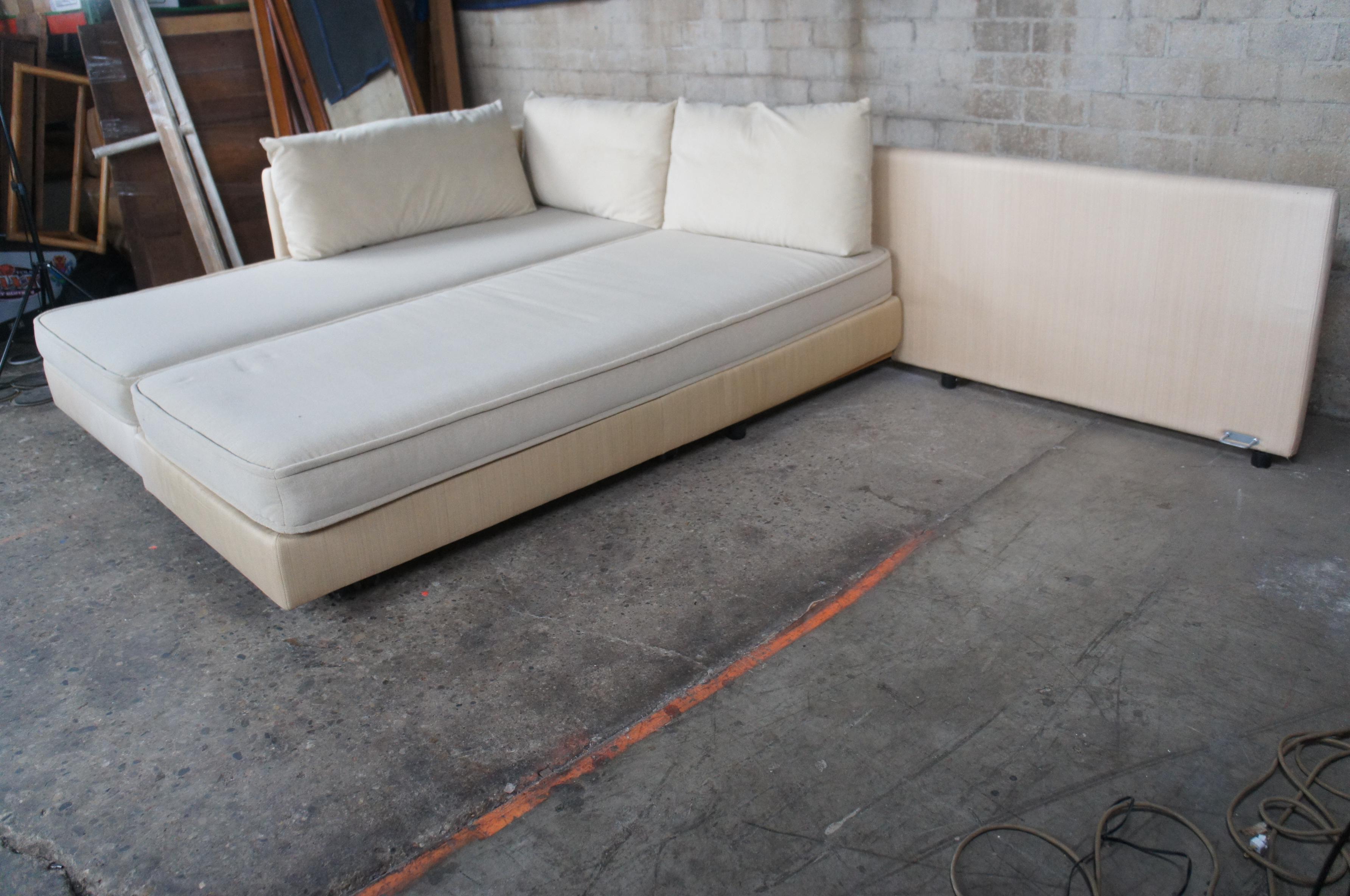 20th Century Mid-Century Modern Ligne Roset Nomad ii Adjustable Sectional Sleeper Sofa Bed